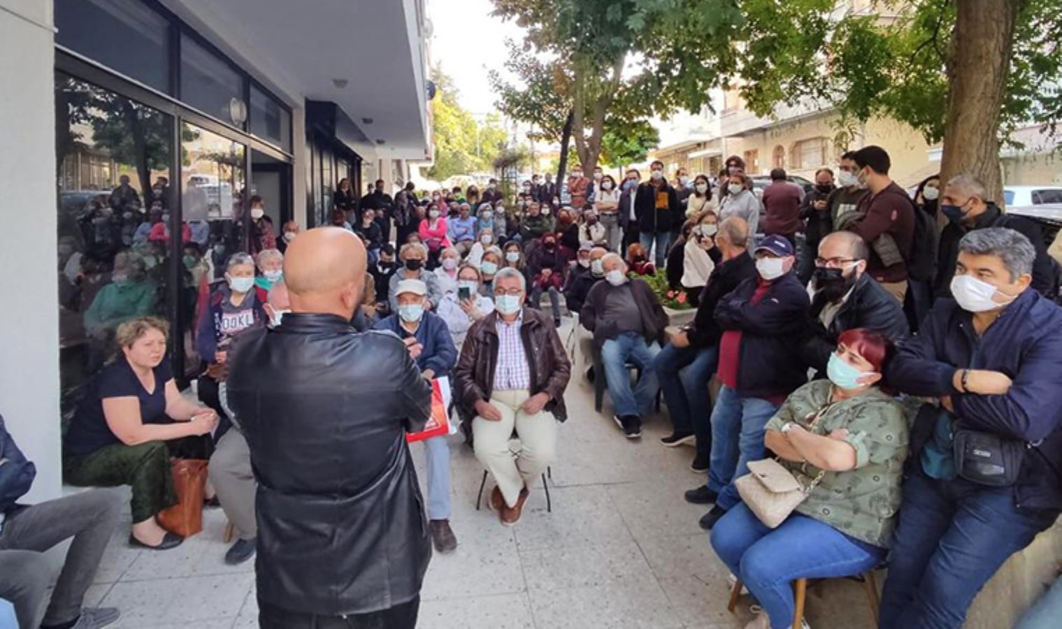 Fatih Yaşlı ile 'AKP dağılıyor mu?' söyleşisi Ayrancı Semt Evi'nde yapıldı