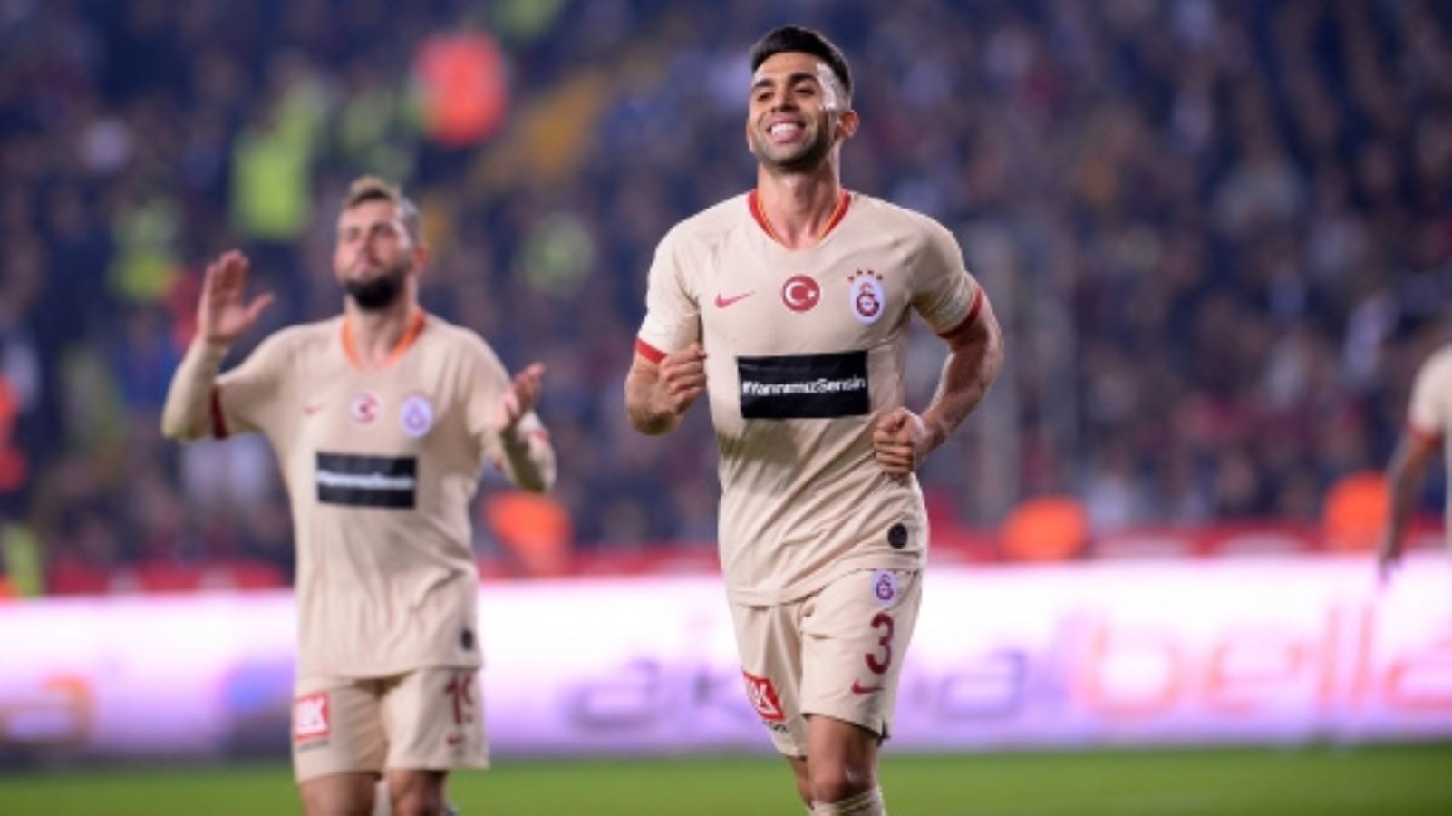 Galatasaraylı Emre'den ayrılık kararı!