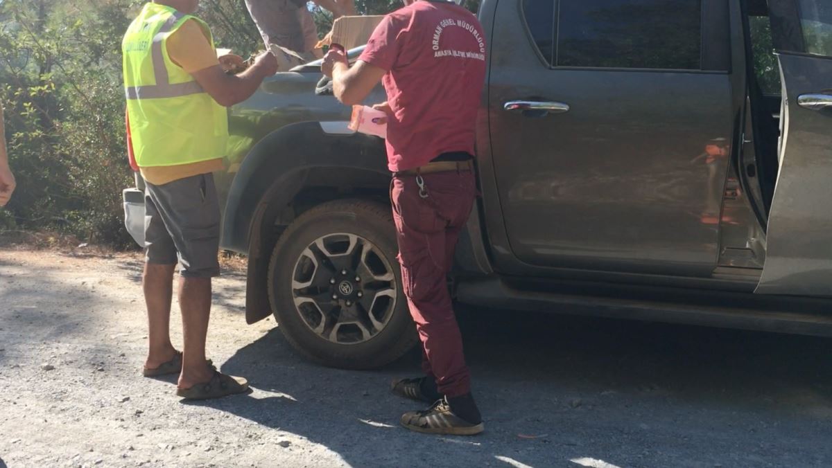 Orman yangınlarıyla mücadele eden ekipler teçhizat sıkıntısı yaşadı