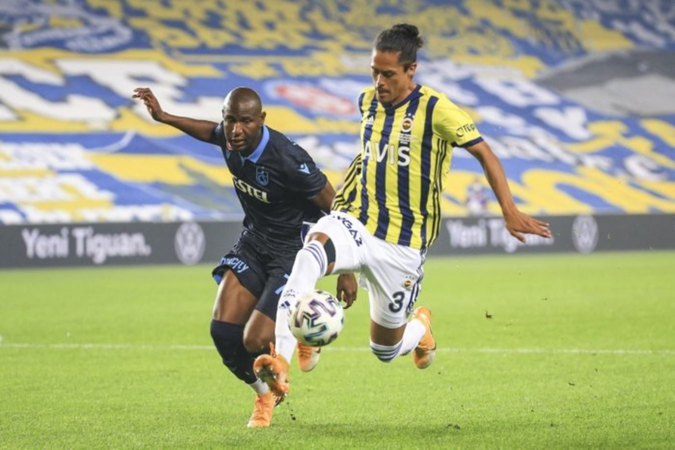 Fenerbahçe'de Samatta'dan sonra Lemos da gitti!