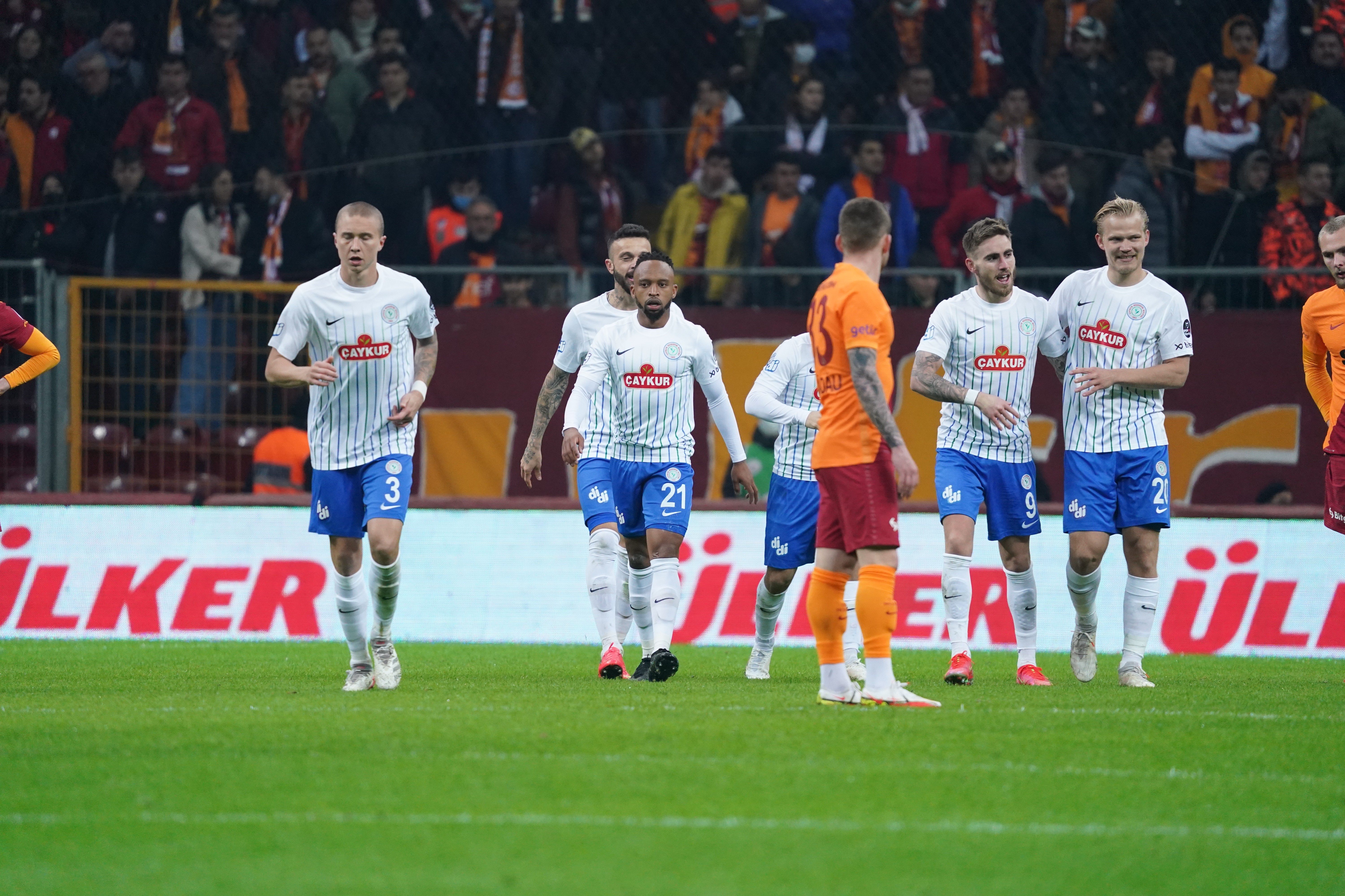 Çaykur Rizespor Başkanı Tahir Kıran dan tepki Katliama uğradık