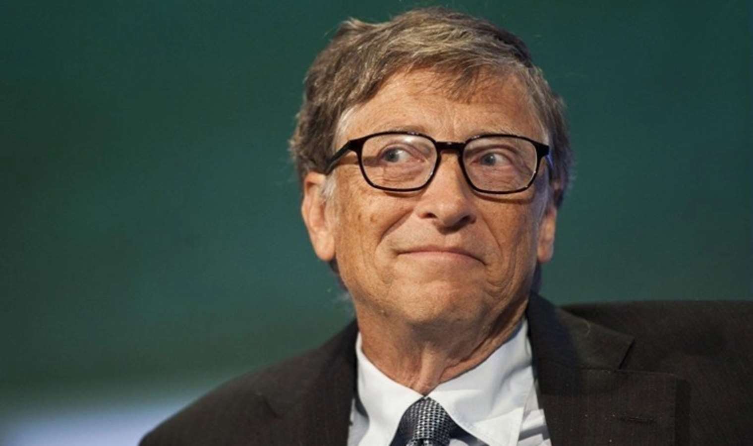 <p>6 - Microsoft'un kurucu ortaklarından ABD'li yazılım geliştirici <strong>Bill Gates.</strong></p>