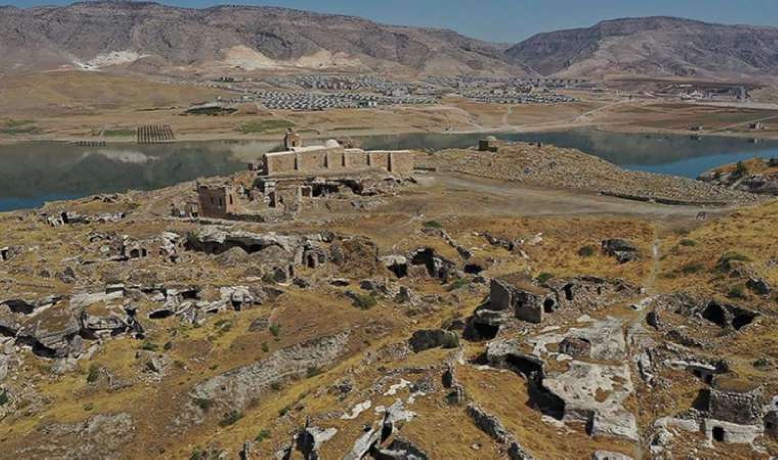 Hasankeyf Teki Kaz Lar Asurlulardan Cumhuriyet D Nemine Kadar Izleri