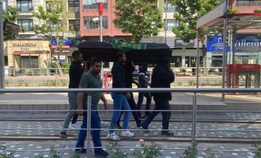 Kayseri'de tramvay kazasında ölen gencin ailesinden tabutlu tepki