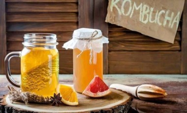 Doğu Asya'nın gizli iksiri yaşlanmaya meydan okuyor! İşte Kombucha çayı ve faydaları...