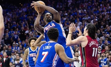 NBA'de Joel Embiid double-double yaptı: Philadelphia 76ers play-off biletini kaptı!