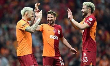 Galatasaraylı Dries Mertens ile sıcak temas: Kabul ederse...