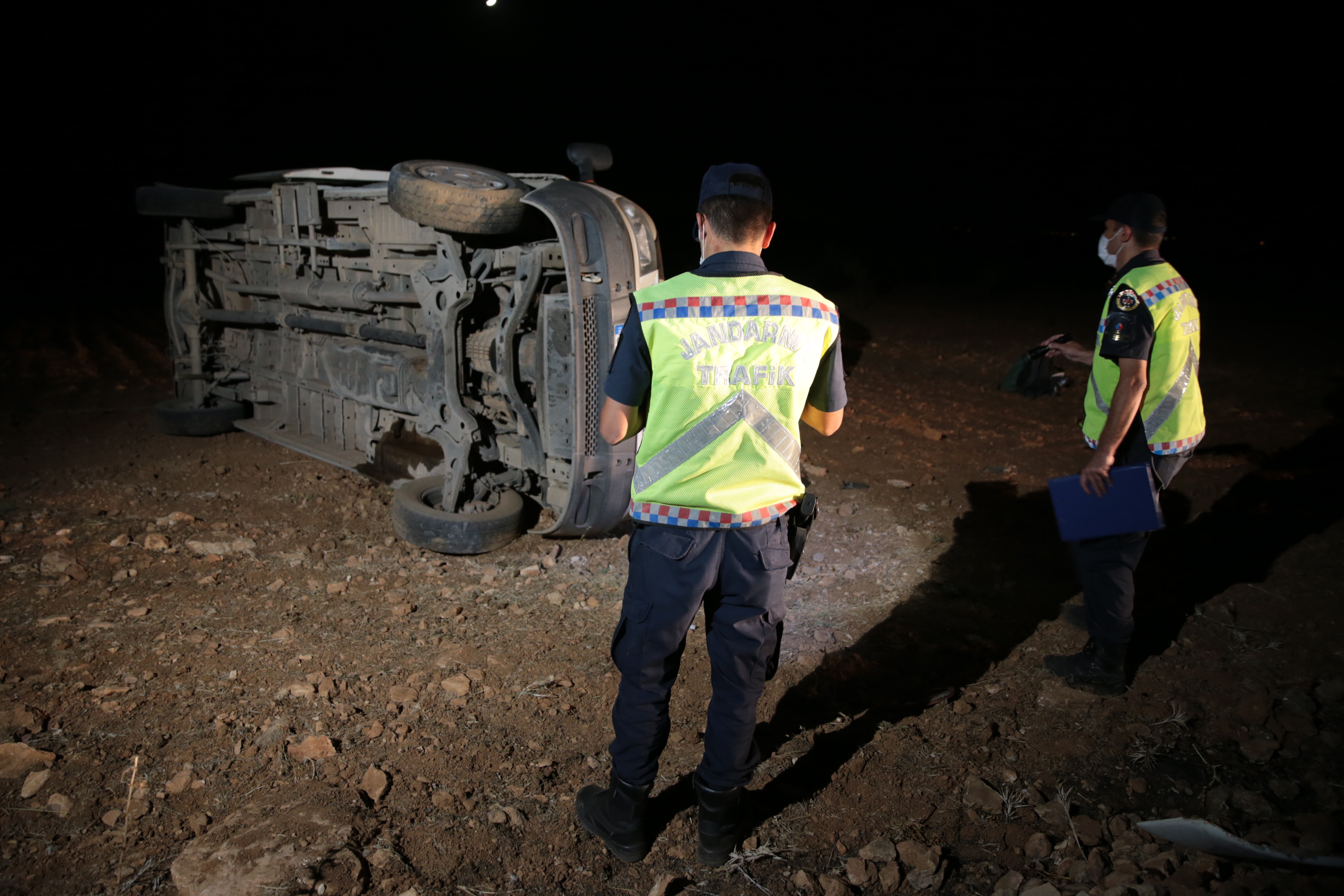 Şanlıurfa'da facia: Öğrenci servisi devrildi