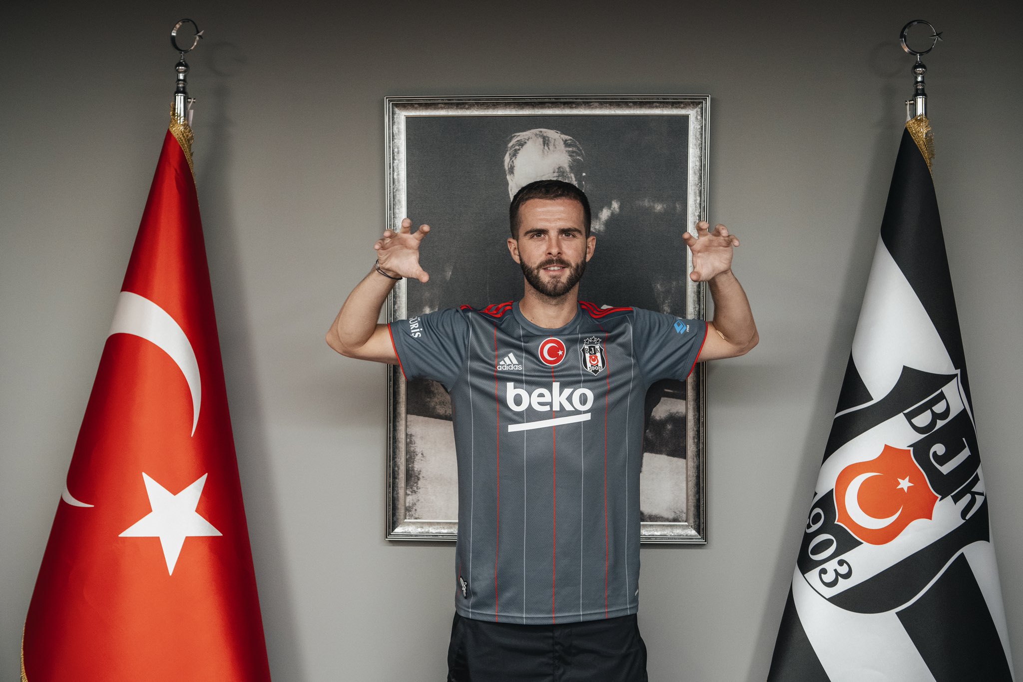 Beşiktaş'ın yıldızı Miralem Pjanic, transfer sürecini anlattı