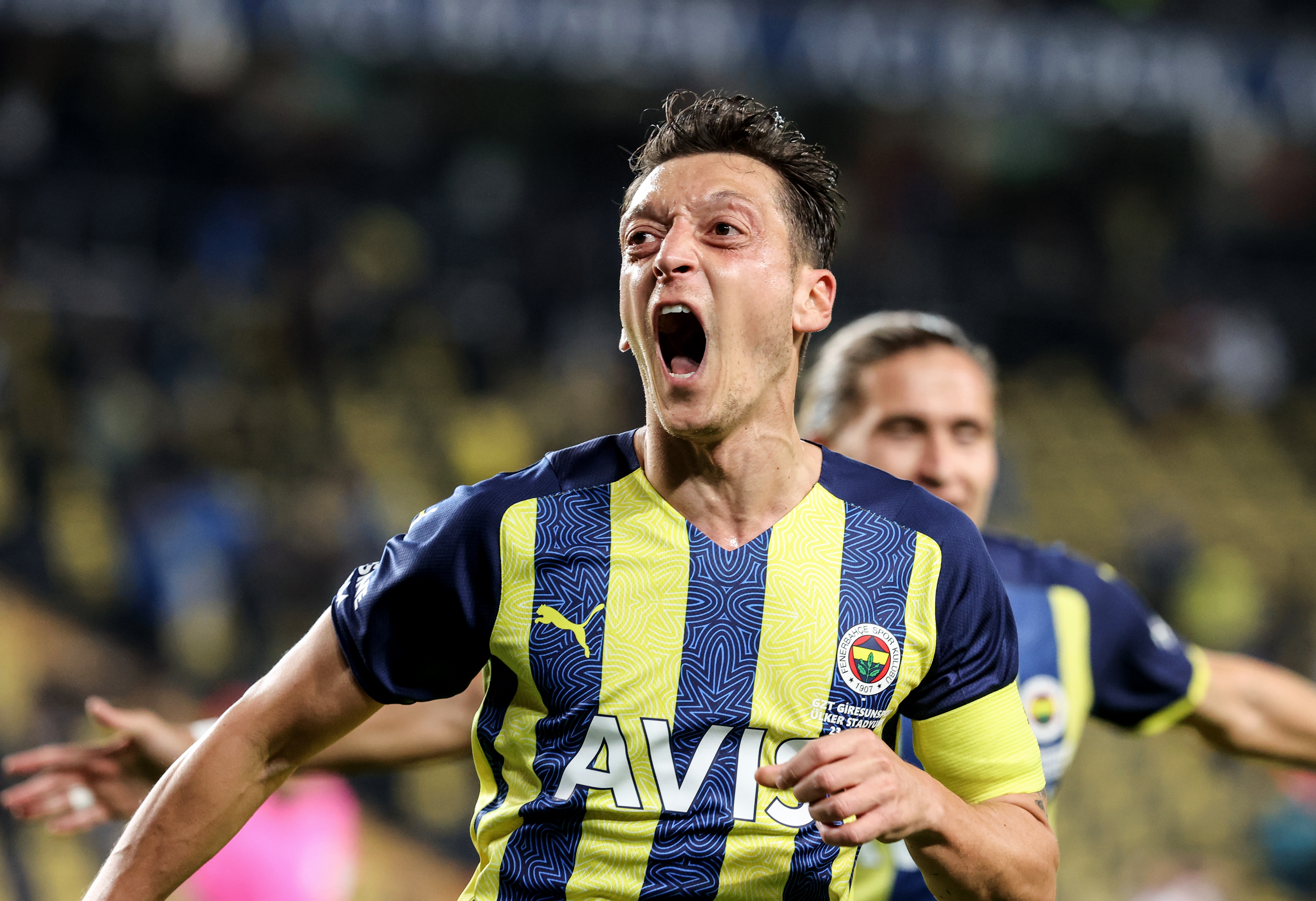 Fenerbahçe'nin yıldızı Mesut Özil, doğum gününe özel açıklamalarda bulundu