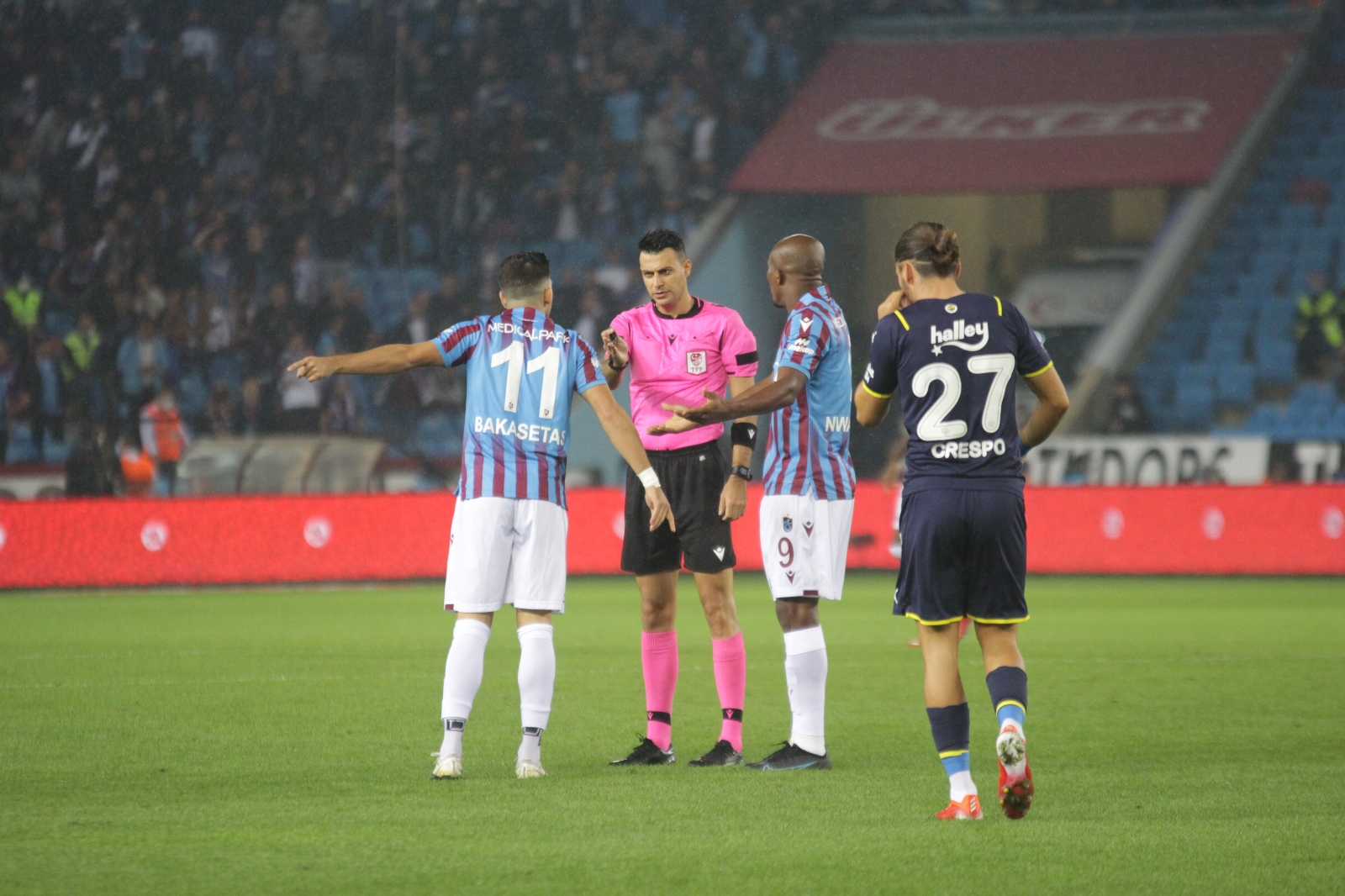 Karadeniz'de ligin zirvesi değişti! | Trabzonspor 3-1 Fenerbahçe