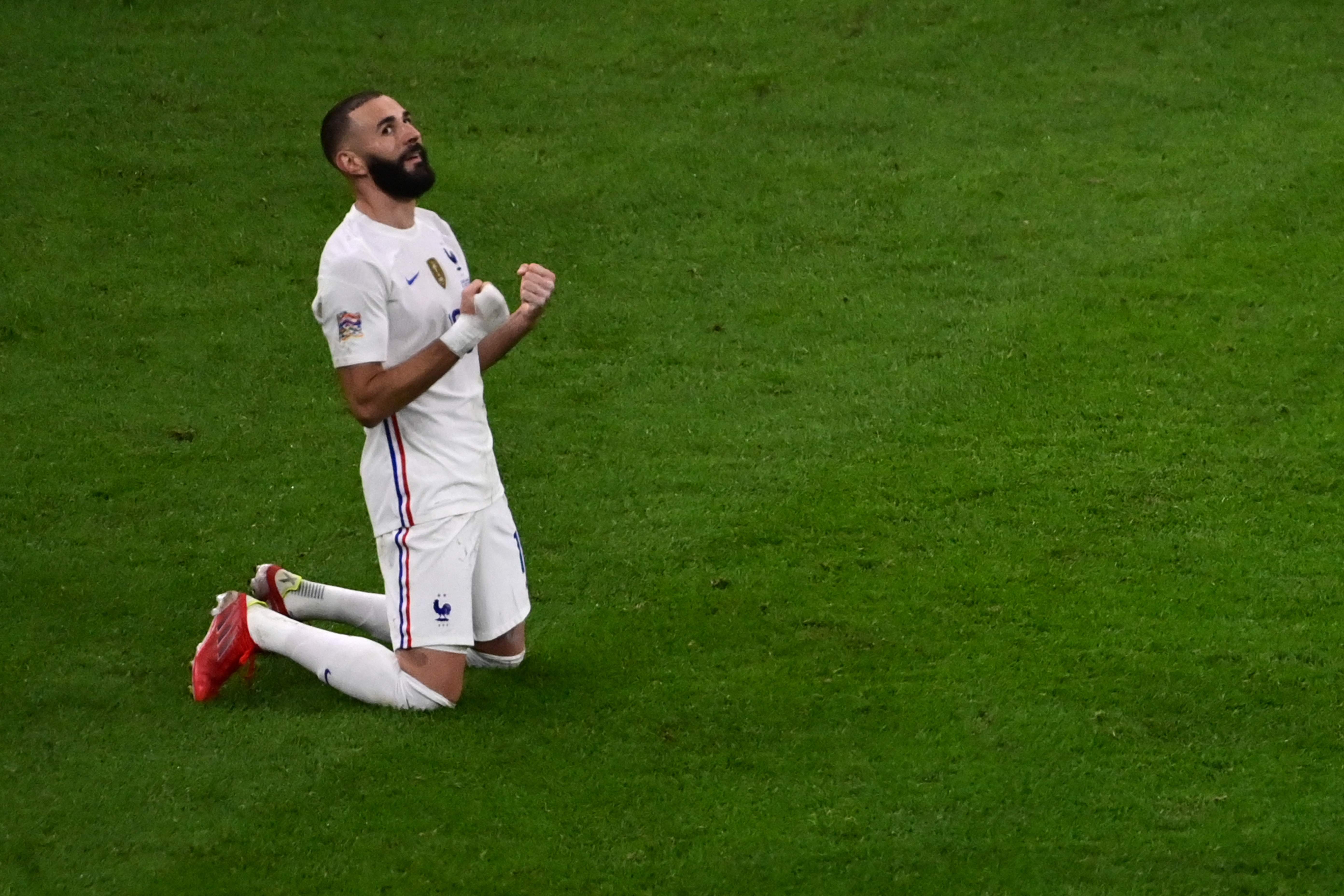 Benzema, Valbuena'ya seks videosu ile şantaj yaptığı iddiasıyla yargılanacak