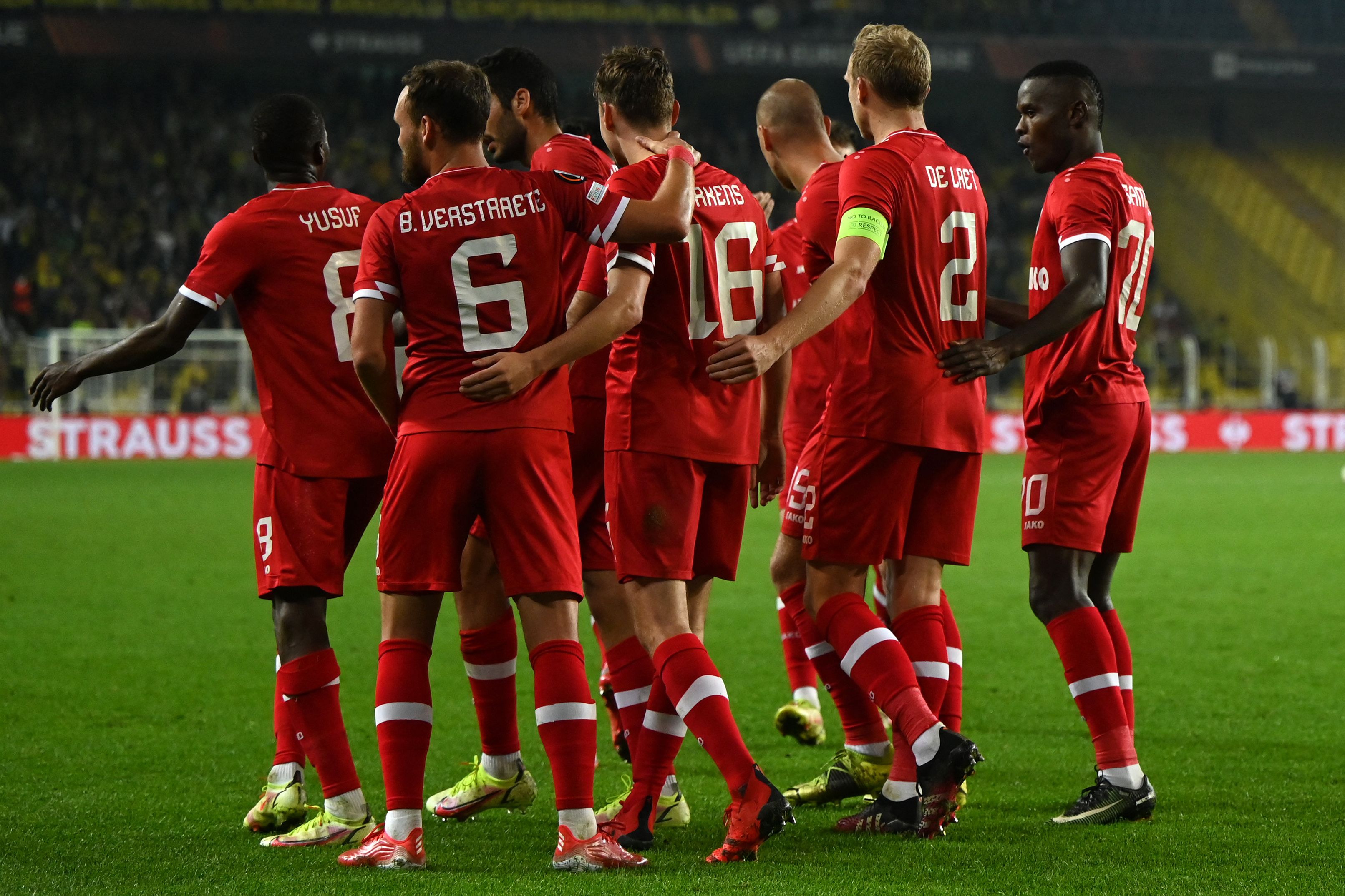 Fenerbahçe, Antwerp ile yenişemedi! Fenerbahçe 2-2 Royal Antwerp