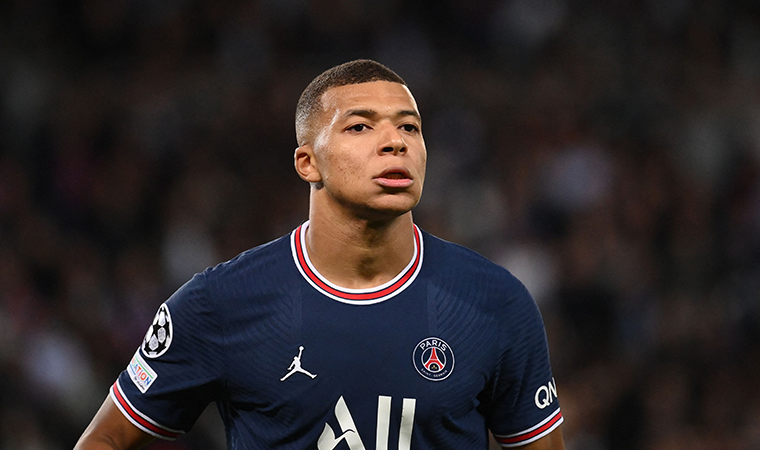 Mbappe, PSG ile yazın yaşadığı transfer krizinin detaylarını açıkladı