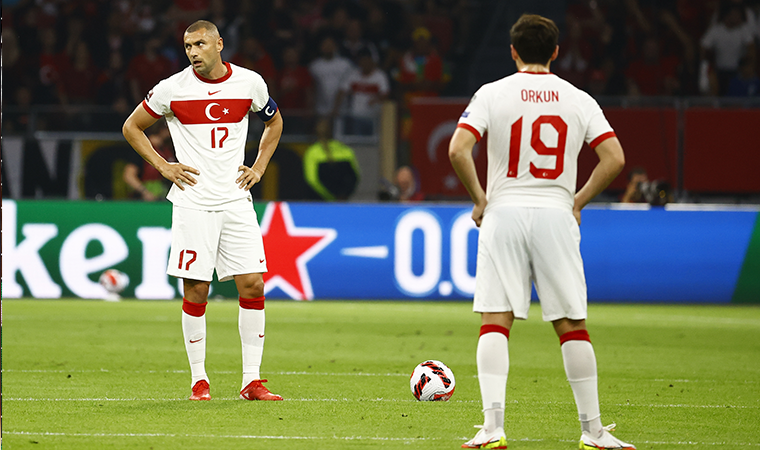 A Milli futbolcu Burak Yılmaz, Norveç maçı öncesi açıklamalarda bulundu