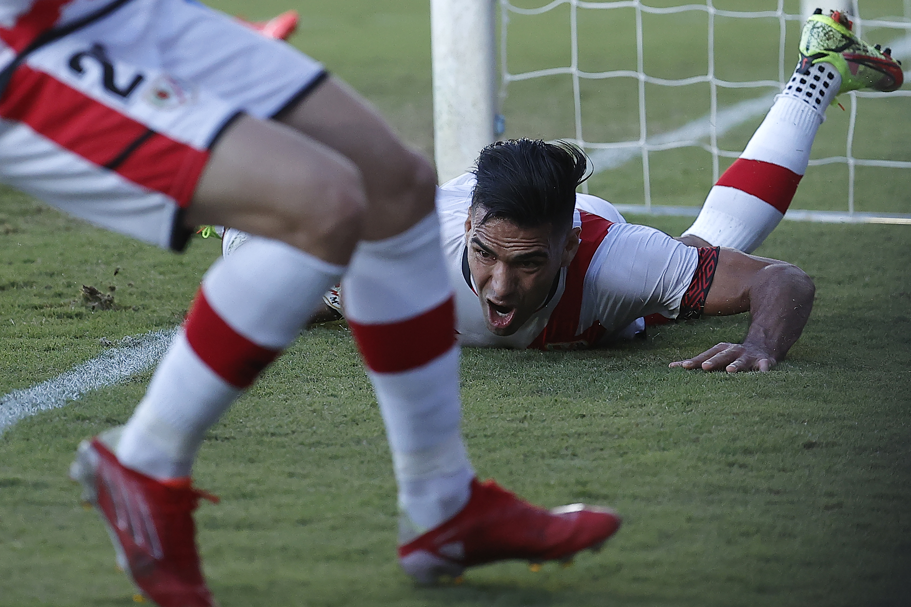 Falcao, 1 sene daha Rayo Vallecano'da