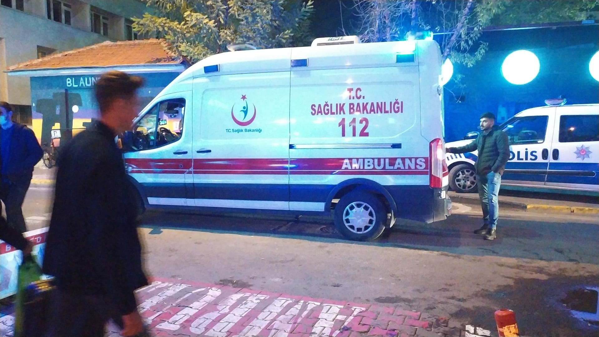 Uşak'ta derbi sonrası kavga çıktı, 2 kişi yaralandı