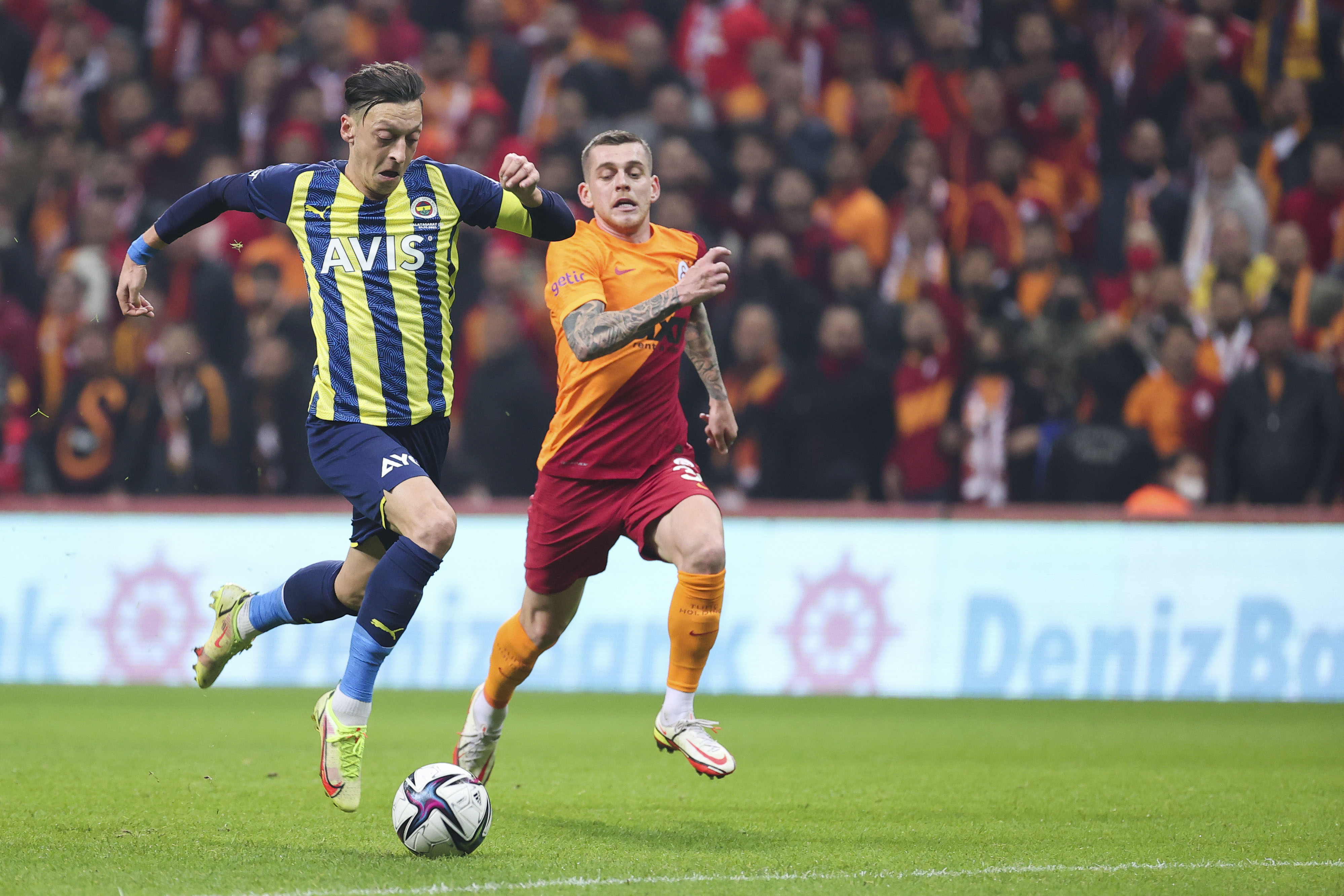 Galatasaray-Fenerbahçe derbisi Avrupa basınında