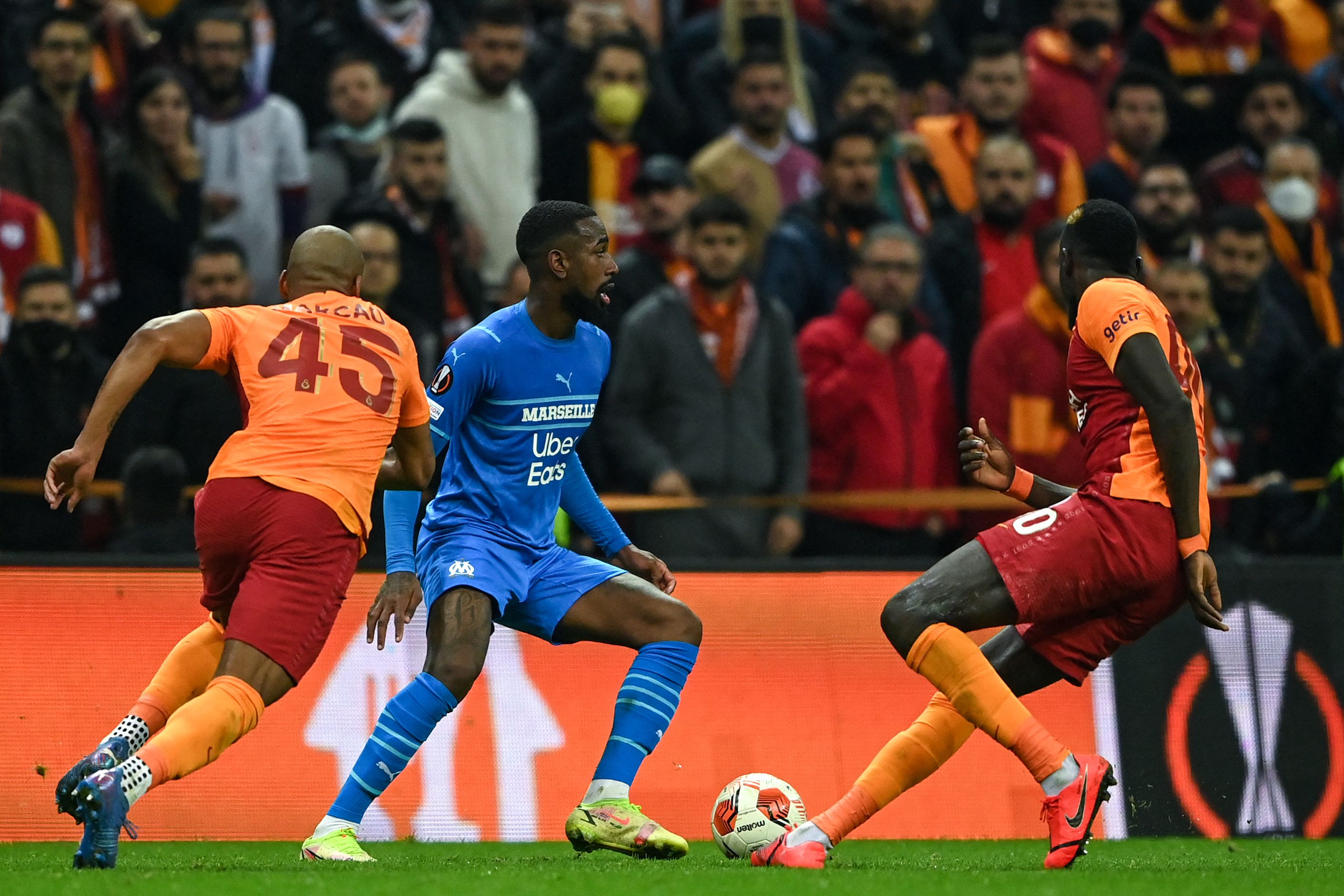 Galatasaray 'fırtınası' üst turu garantiledi| Galatasaray 4-2 Olimpik Marsilya