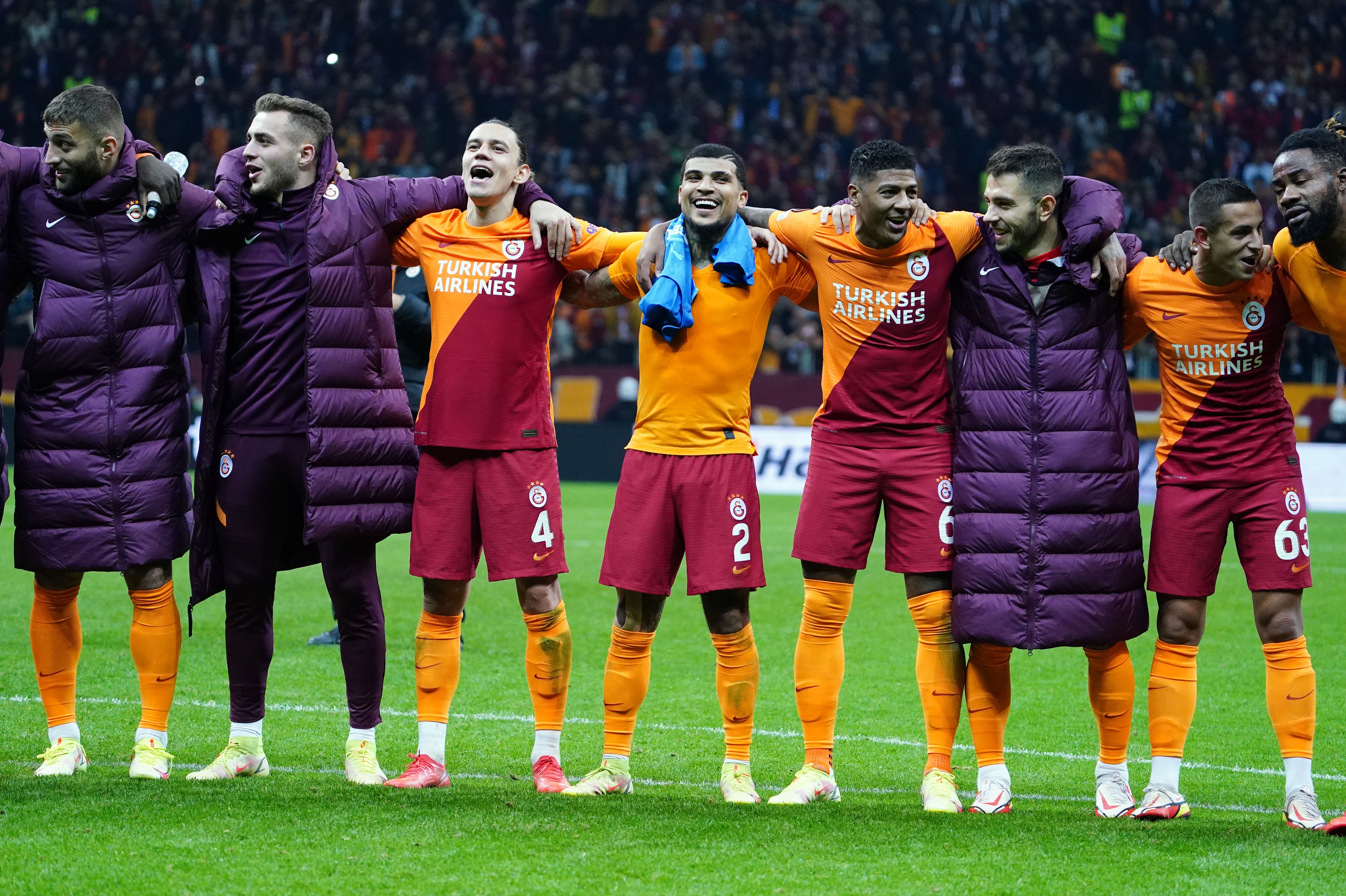 Galatasaray'a liderlik için ne gerekiyor?