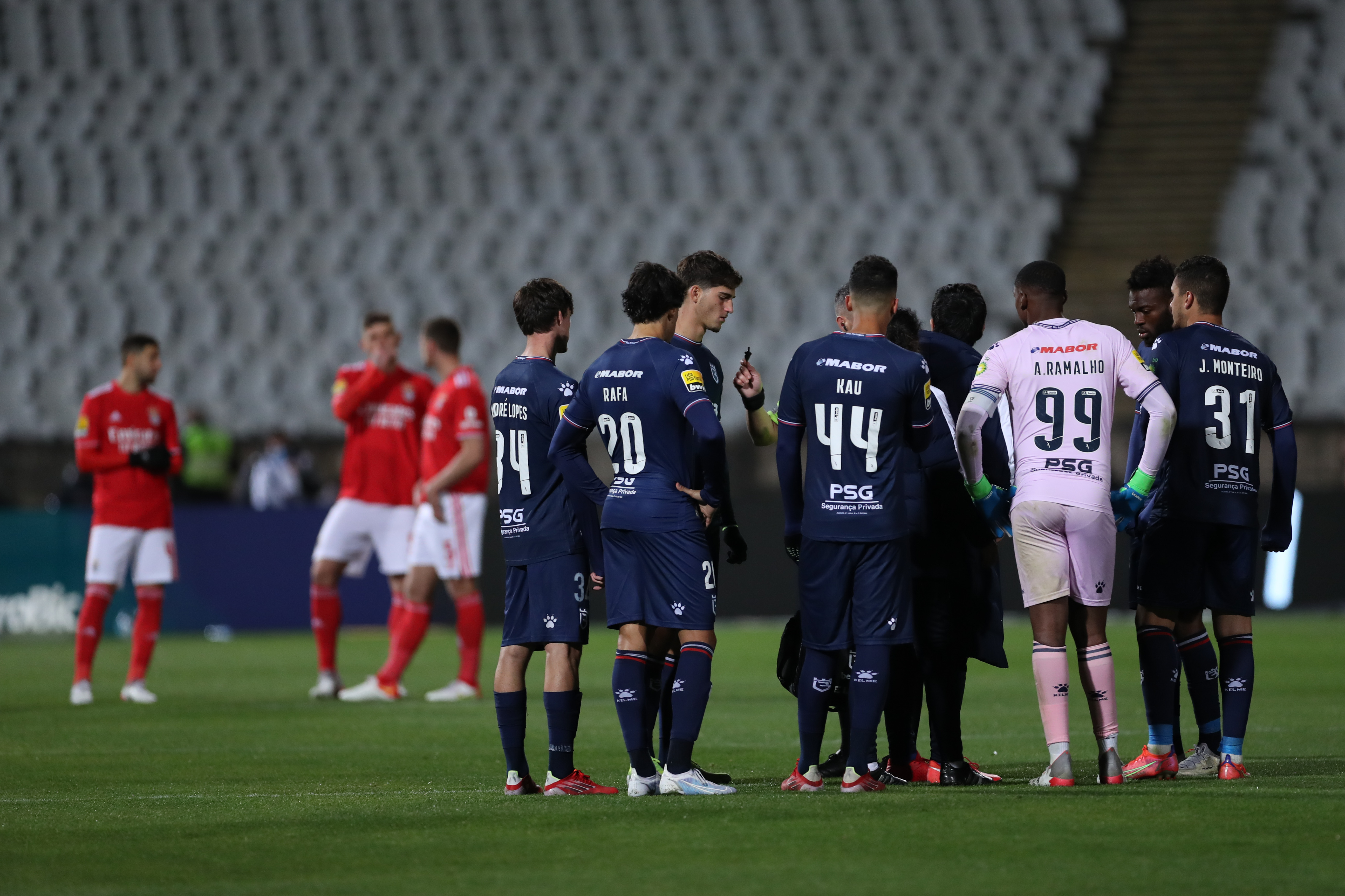 Olaylı Belenenses-Benfica maçından Omicron varyantı çıktı