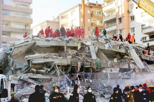 'Marmara depreminin zamanı geldi' deyip anlattı: Fay hattında bulunan 110 ilçe