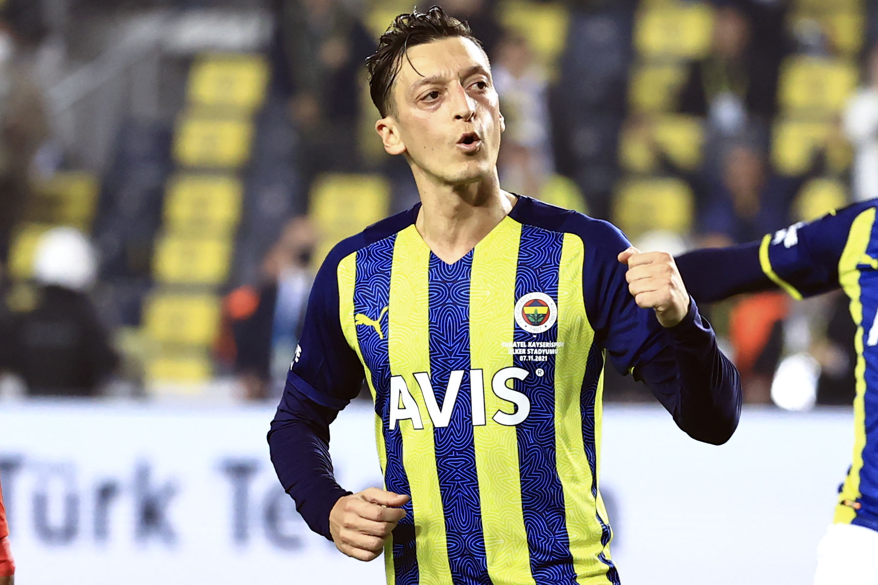 Önder Özen: Neden korkuyorsunuz Mesut'u oynatmak için?