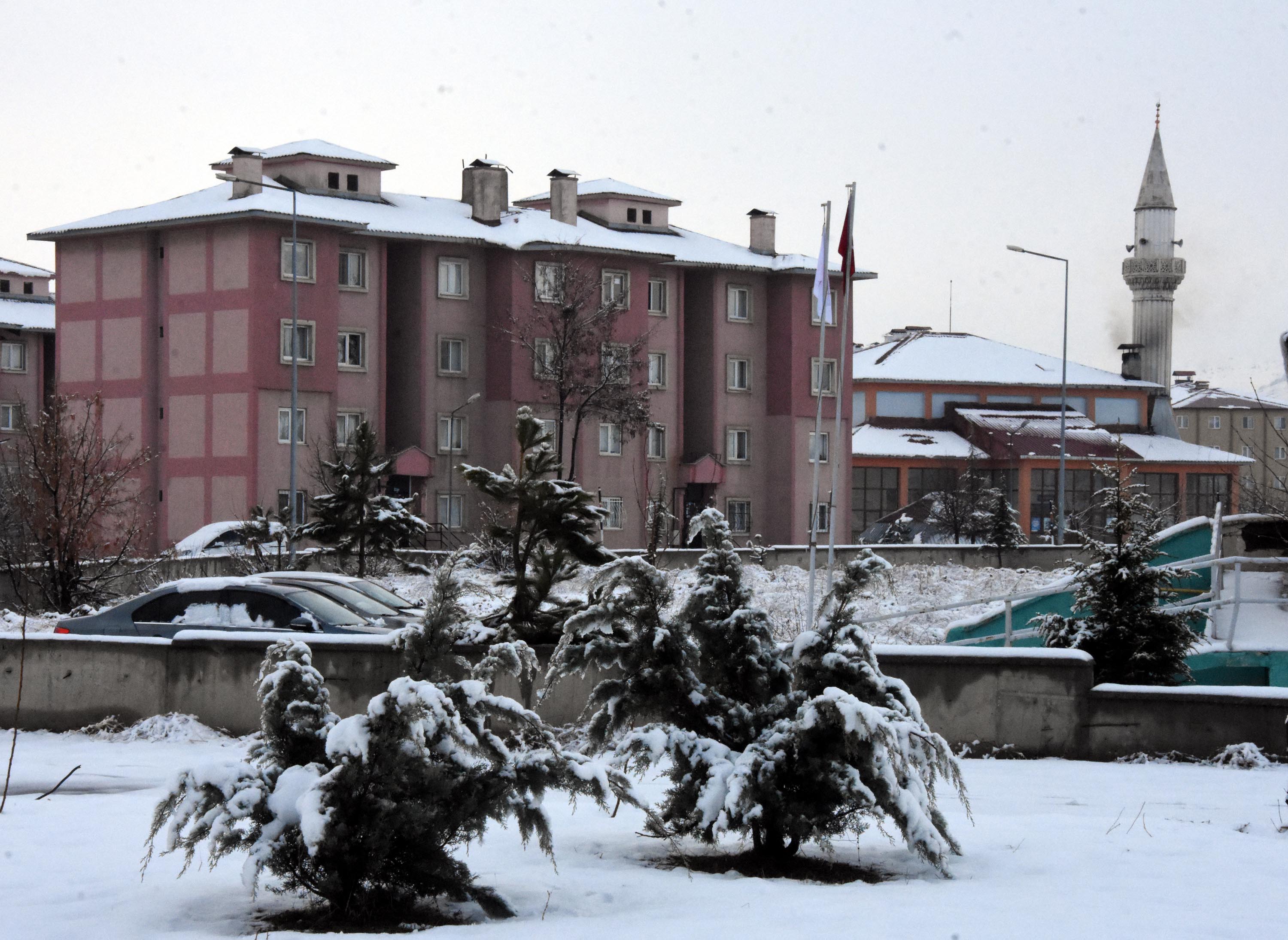 Kar, Güneydoğu'yu teslim aldı