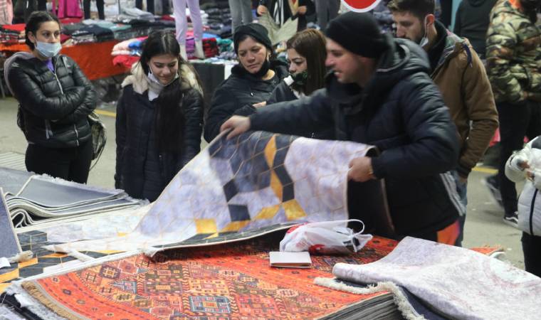 Türk lirasındaki rekor değer kaybı komşulara yaradı: Bagajlarımızı dolduruyoruz - Resim : 1