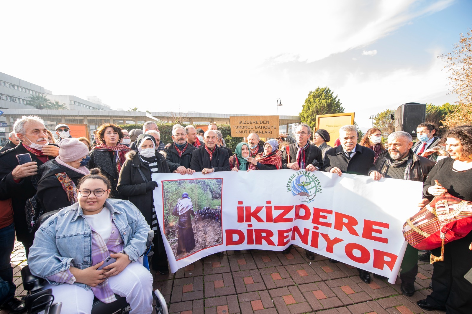 İkizdere’den kurtarılan fidanlar İzmir’de hayat buldu