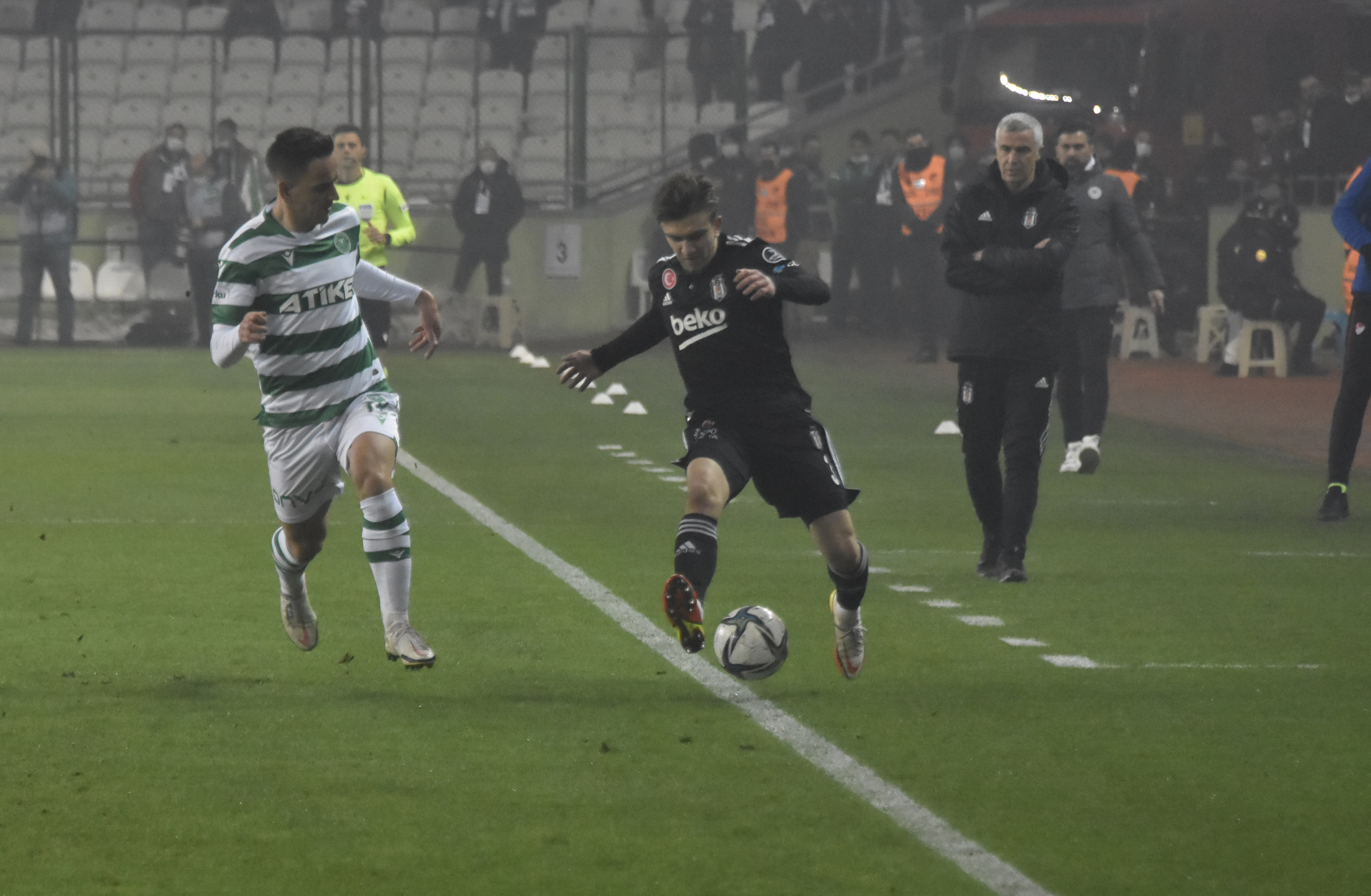 Konyaspor, son dakikada 3 puanı aldı! | Konyaspor 1-0 Beşiktaş