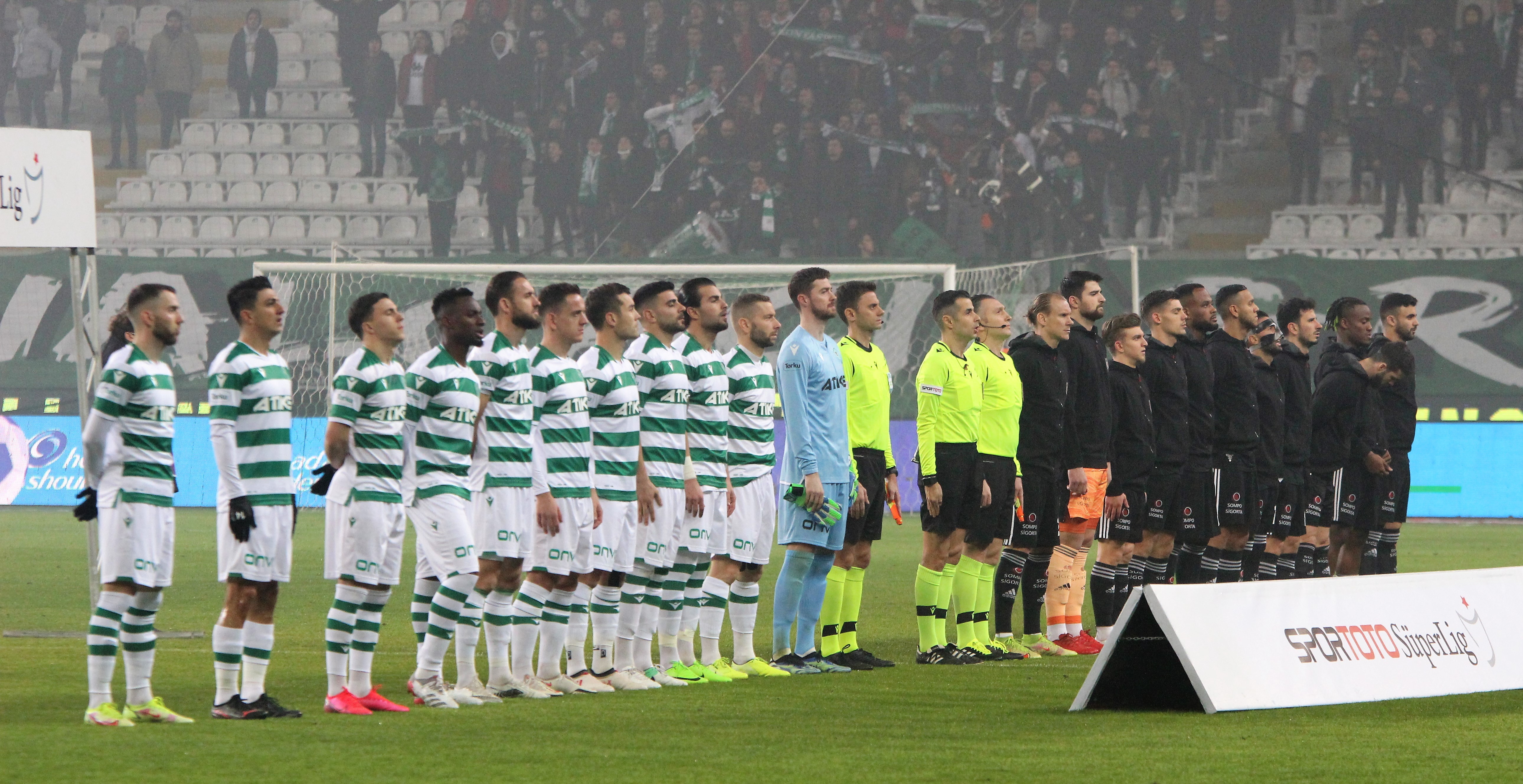 Konyaspor, son dakikada 3 puanı aldı! | Konyaspor 1-0 Beşiktaş