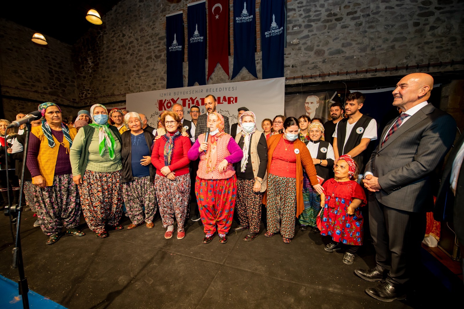 Türkiye’nin köy tiyatroları İzmir’de buluşacak