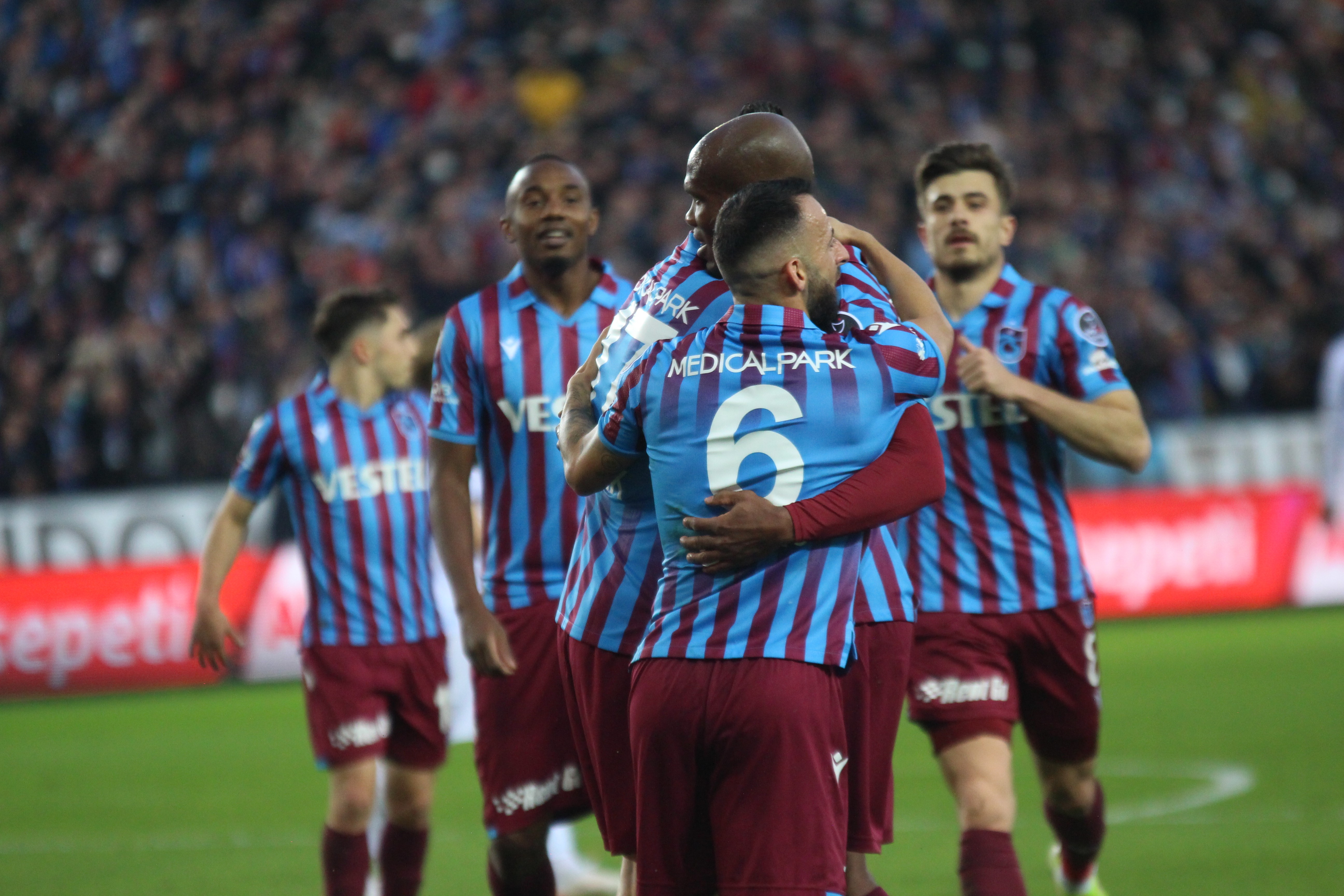 Trabzonspor seriyi 8 maça çıkardı