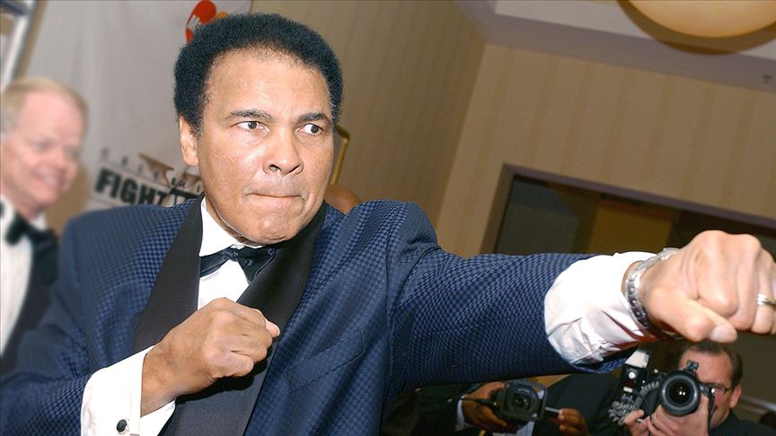 Ünlü boksör Muhammed Ali'nin torunu Nico Ali Walsh, ringe çıktı