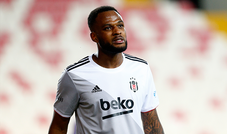 Beşiktaşlı taraftarlar sosyal medyada Cyle Larin için çağrıda bulundu