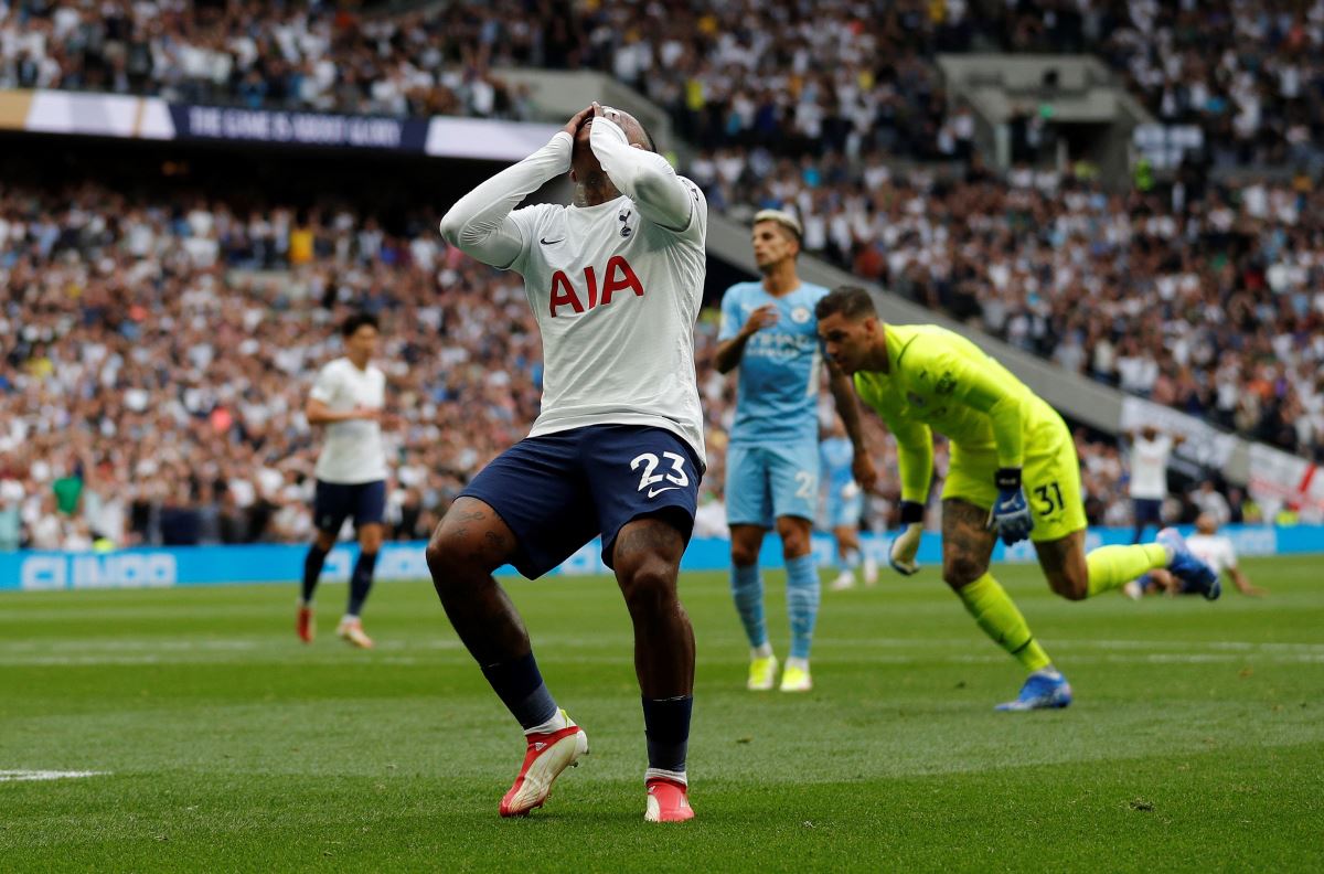 Manchester City, Tottenham'a mağlup oldu