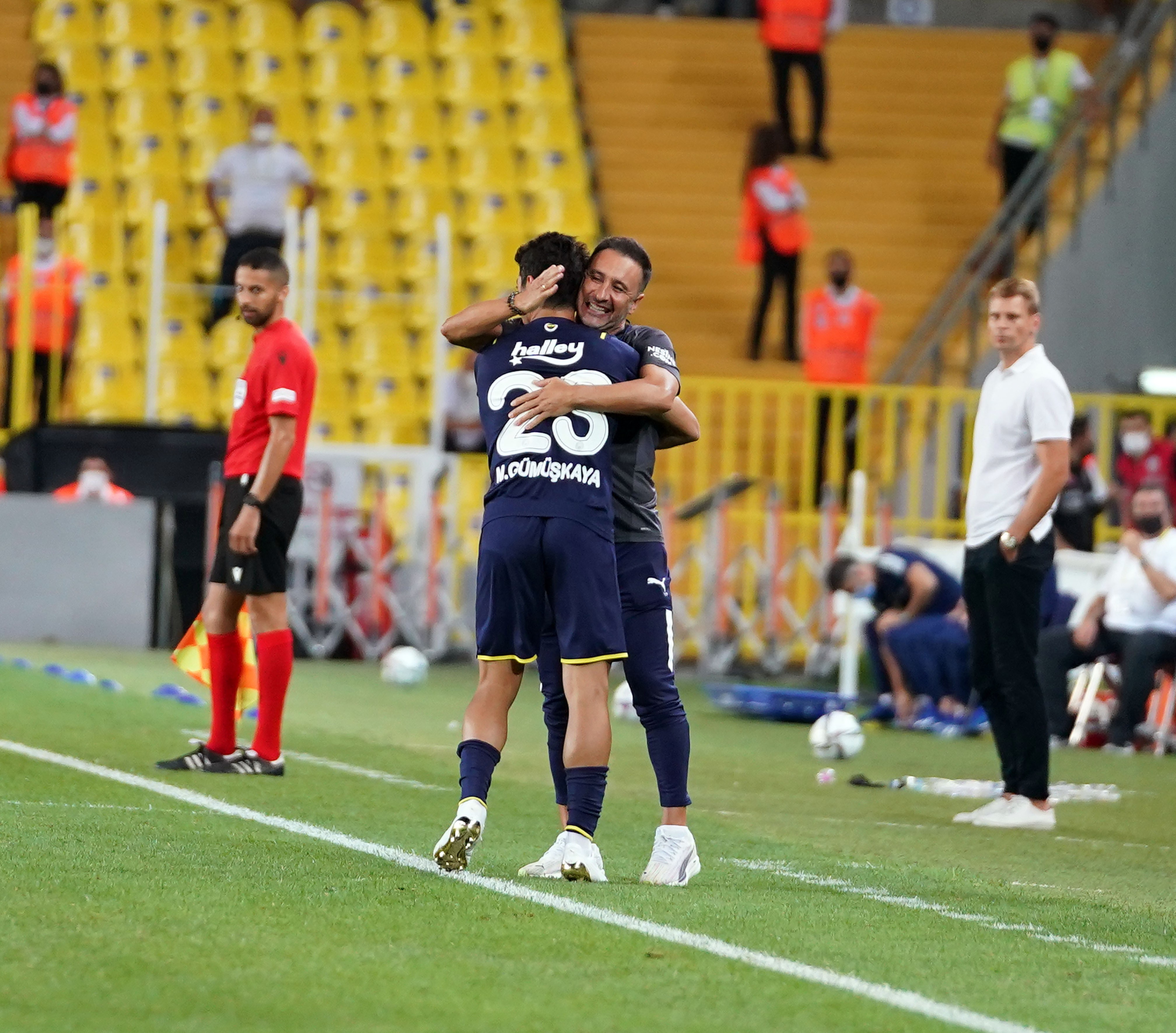 Fenerbahçeli Muhammed Gümüşkaya'nın gol sevinci, dünya basınına yansıdı