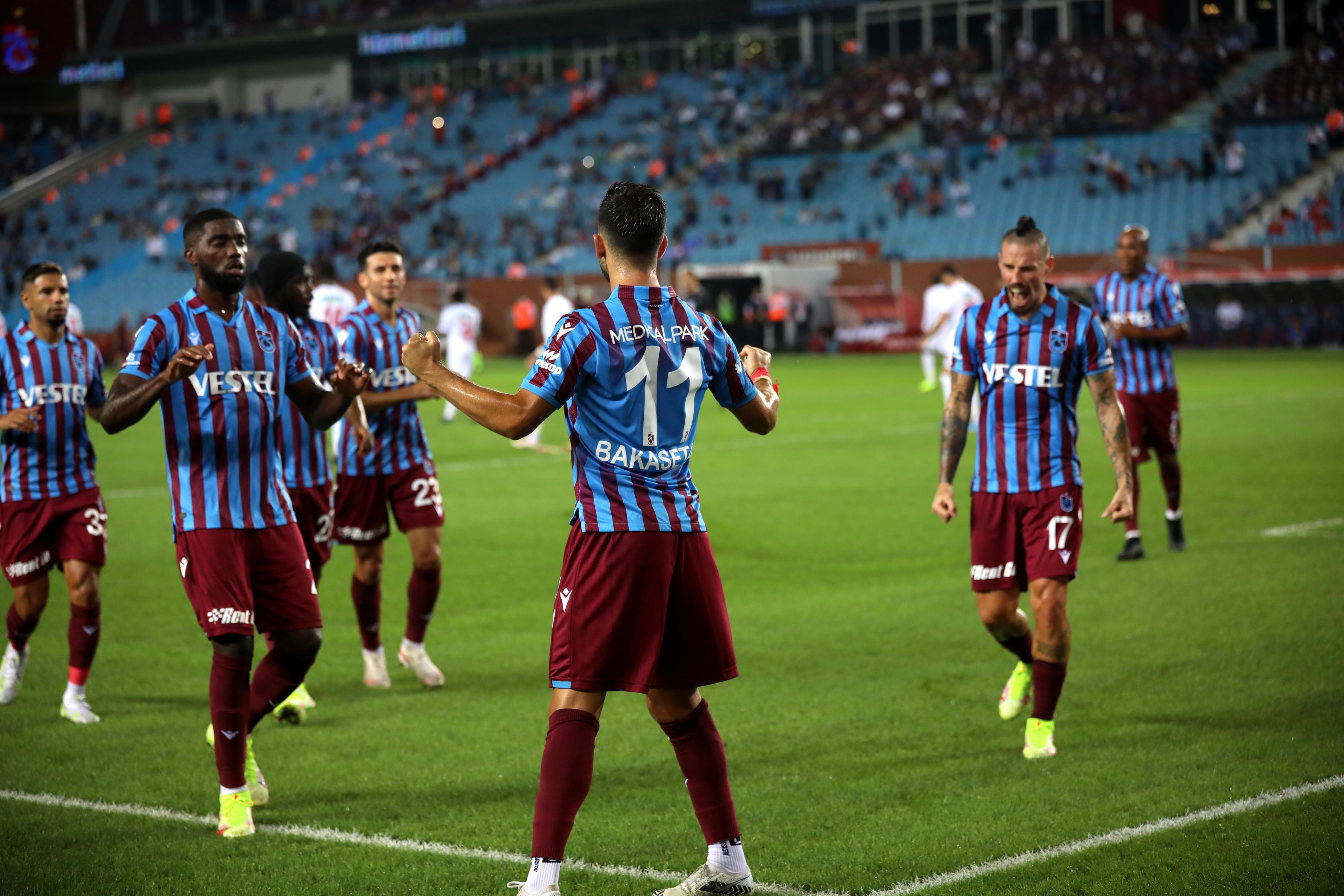 Trabzonspor, Sivasspor'u yenmeyi başardı | 2-1