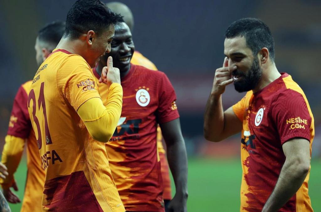 Galatasaray'ın Mısırlı golcüsü Mostafa Mohamed'in adı Fransız kulüpleriyle anılıyor