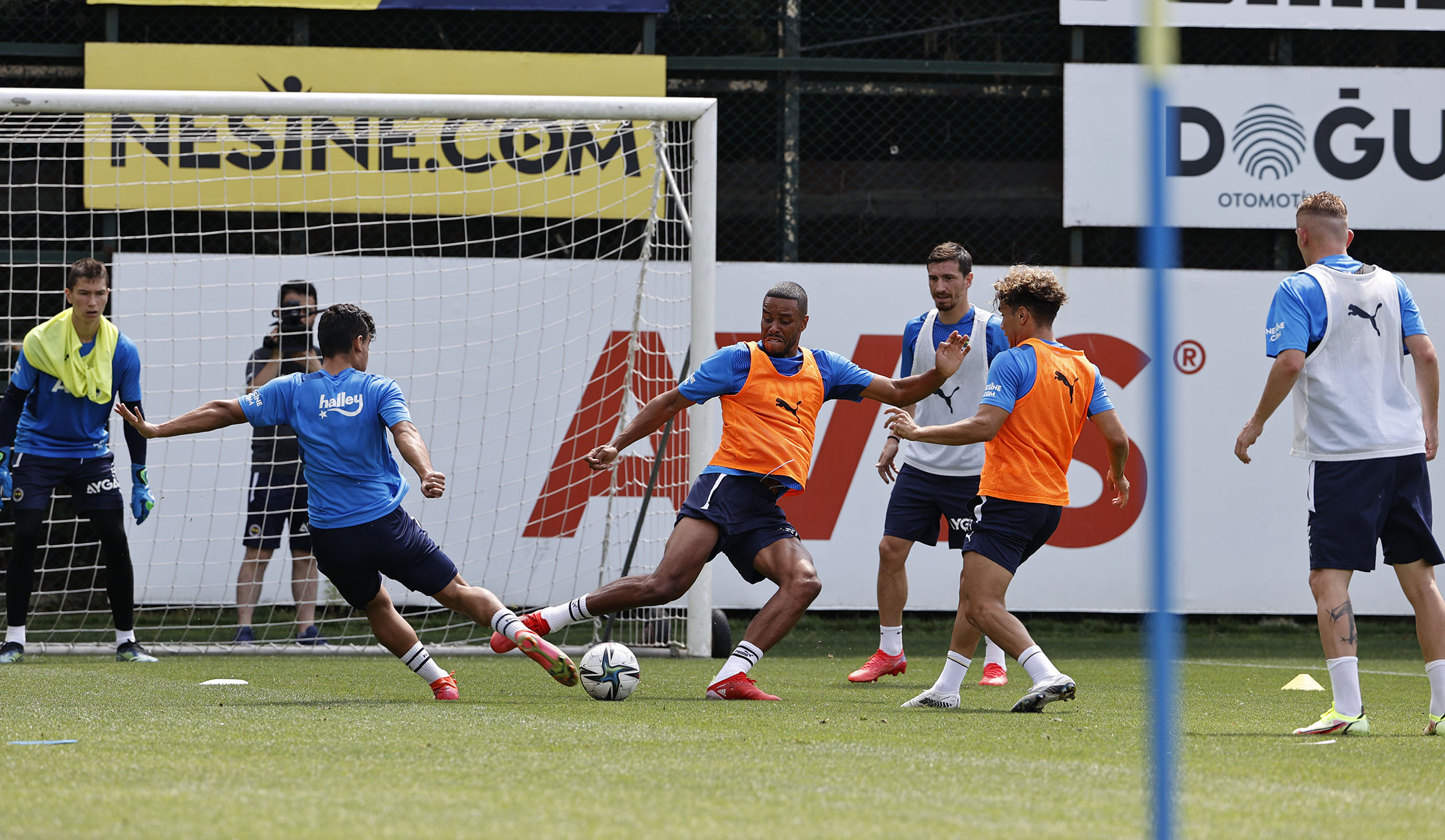 Fenerbahçe, Pereira yönetiminde Avrupa'da 18. maçına çıkacak