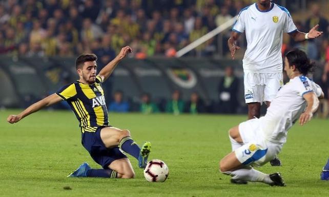 Fenerbahçe'nin transfer politikası, önce sat sonra al üzerine kurulu