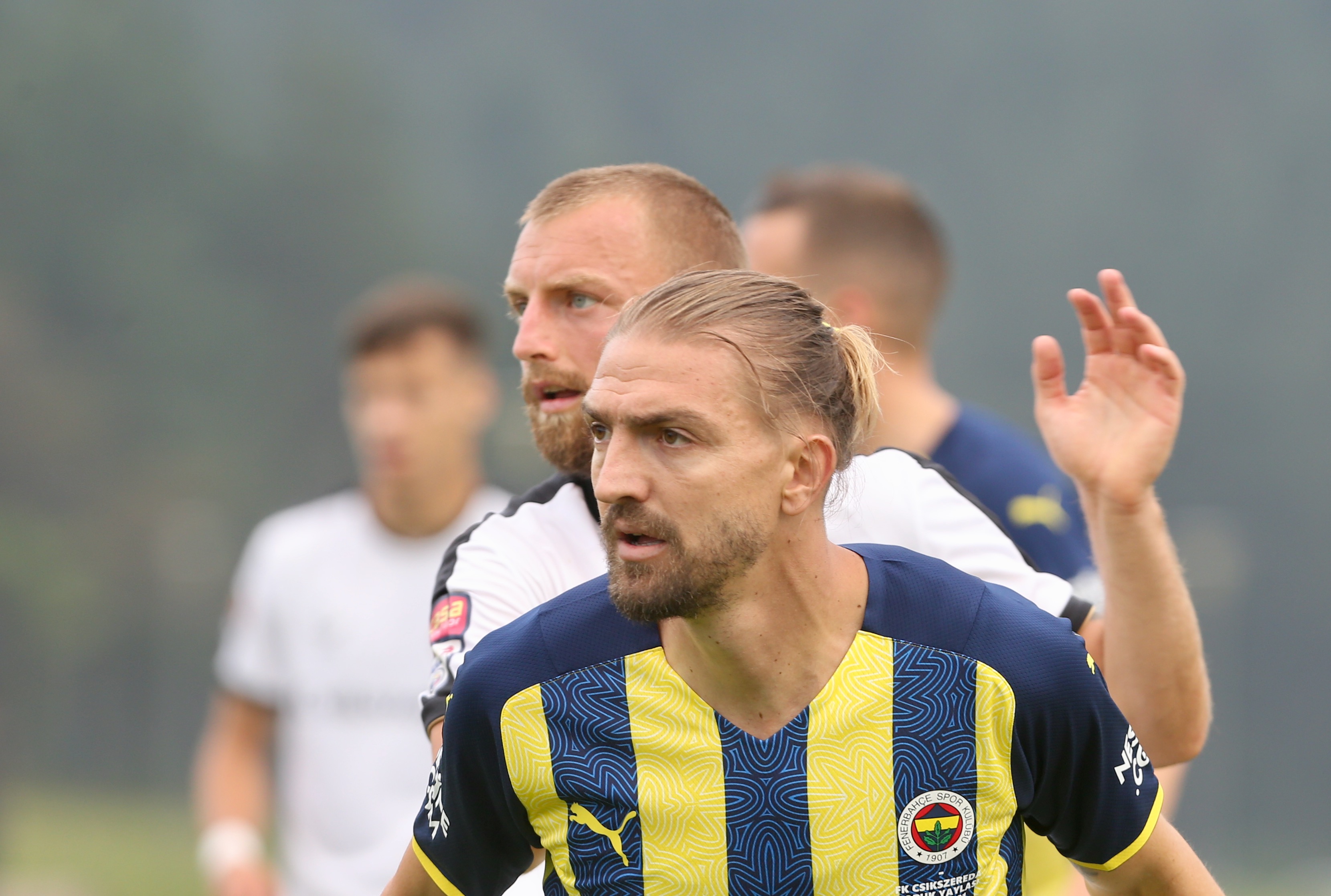 Fenerbahçe'nin transfer politikası, önce sat sonra al üzerine kurulu