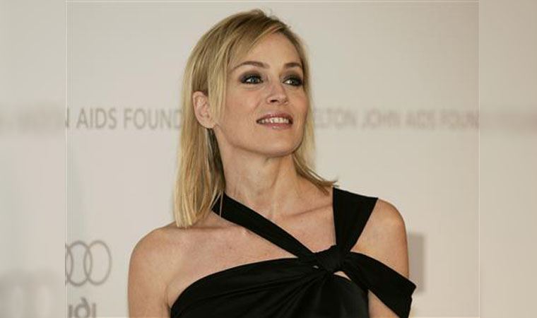 Sharon Stone yeğeni için paylaştı: Bir mucizeye ihtiyacımı var