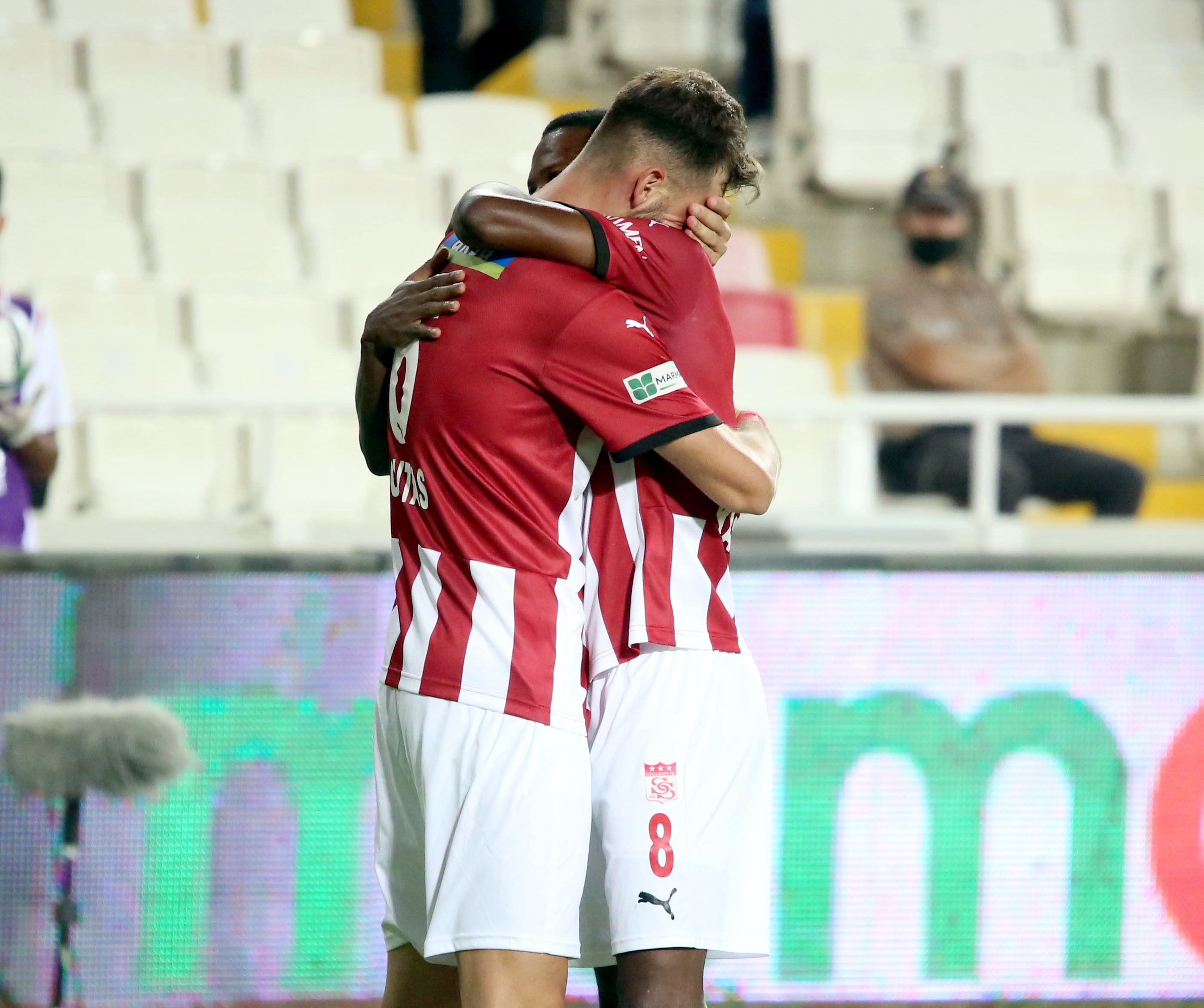 Sivasspor’da Dimitris Goutas golü attı, ağladı