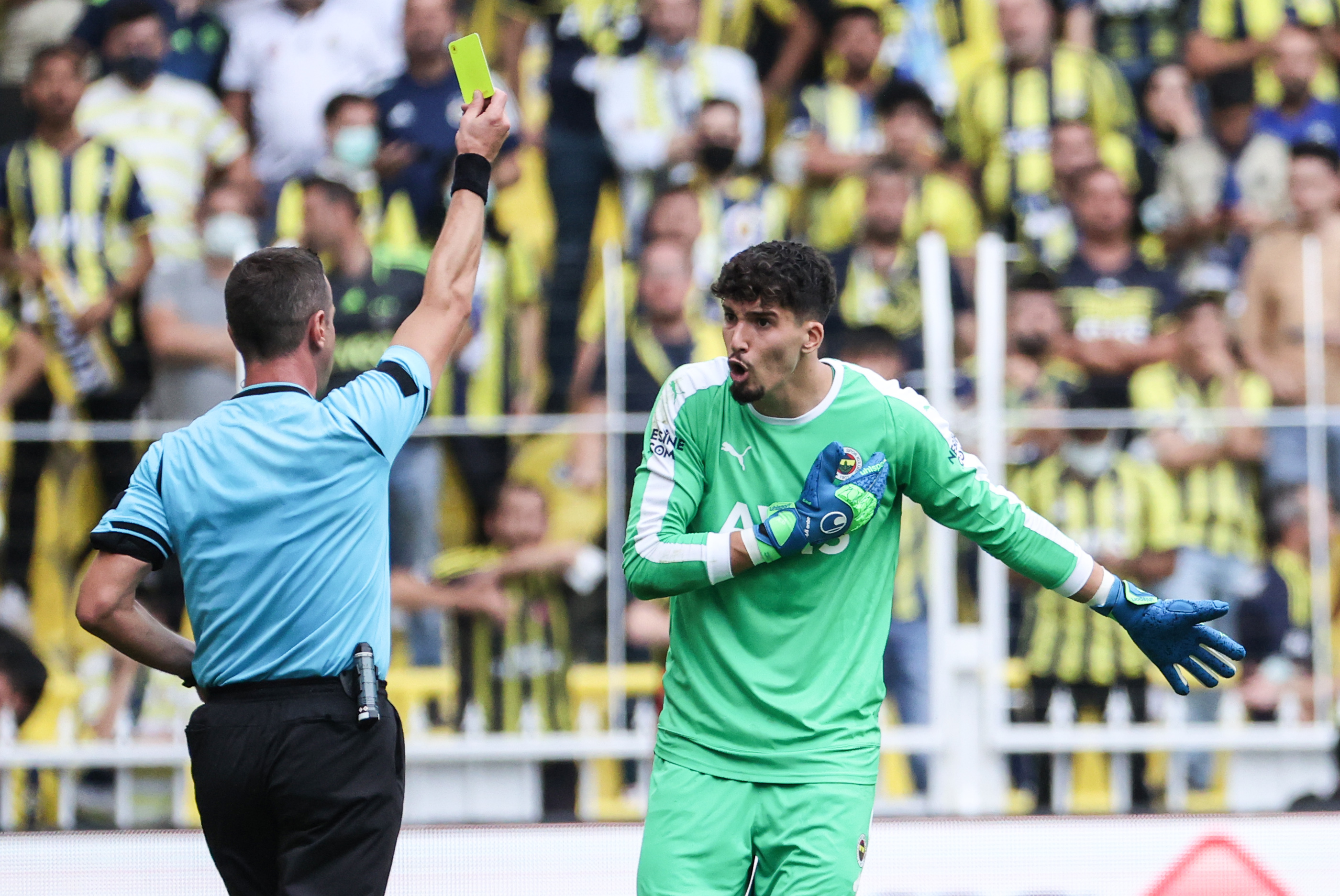 Rıdvan Dilmen, Altay Bayındır'ın penaltı pozisyonunu değerlendirdi