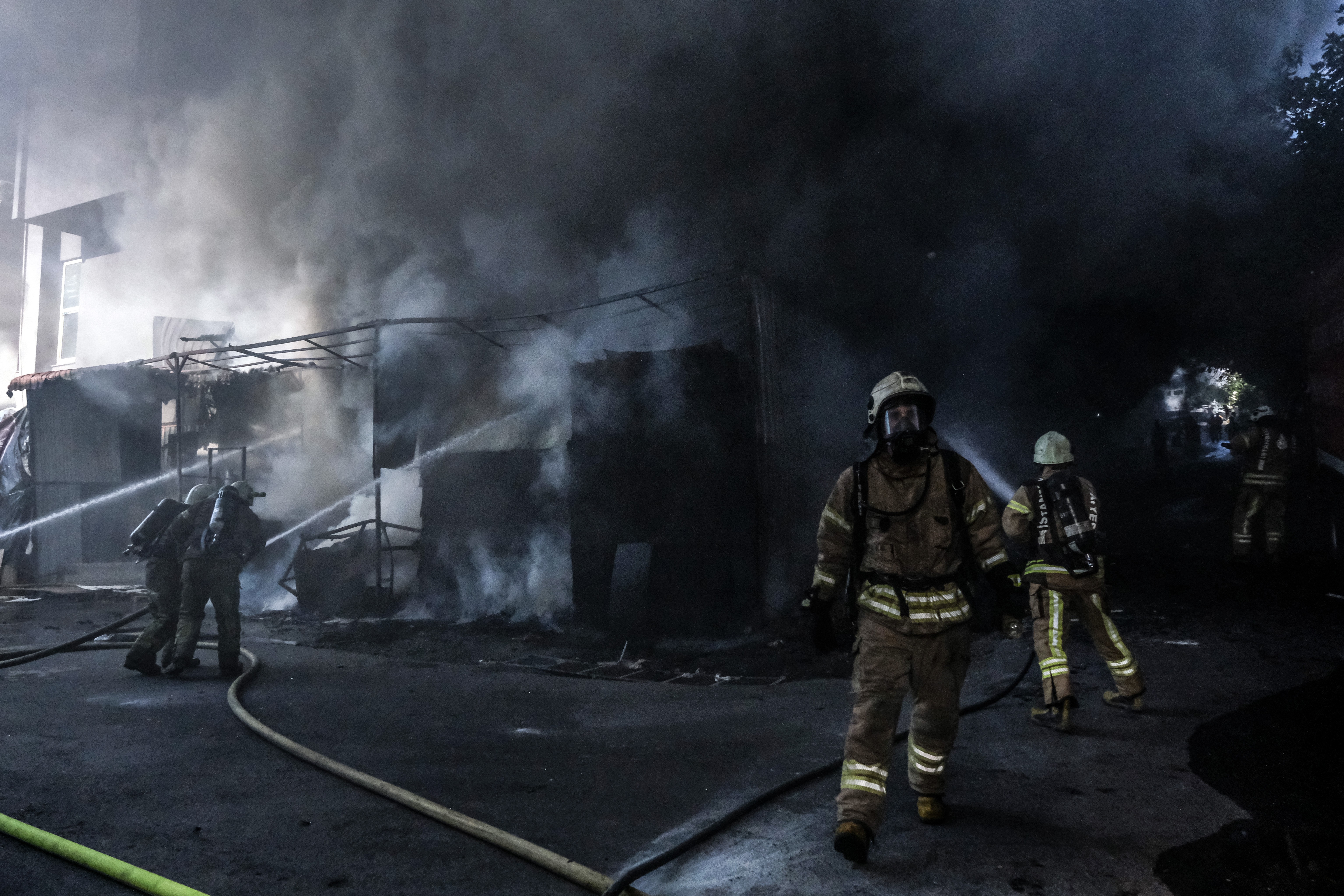 İstanbul Bahçelievler’de korkutan yangın