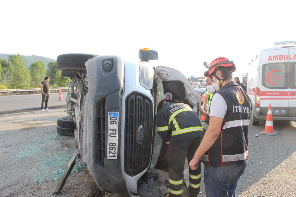 Düzce TEM otoyolunda feci kaza: 8 yaralı