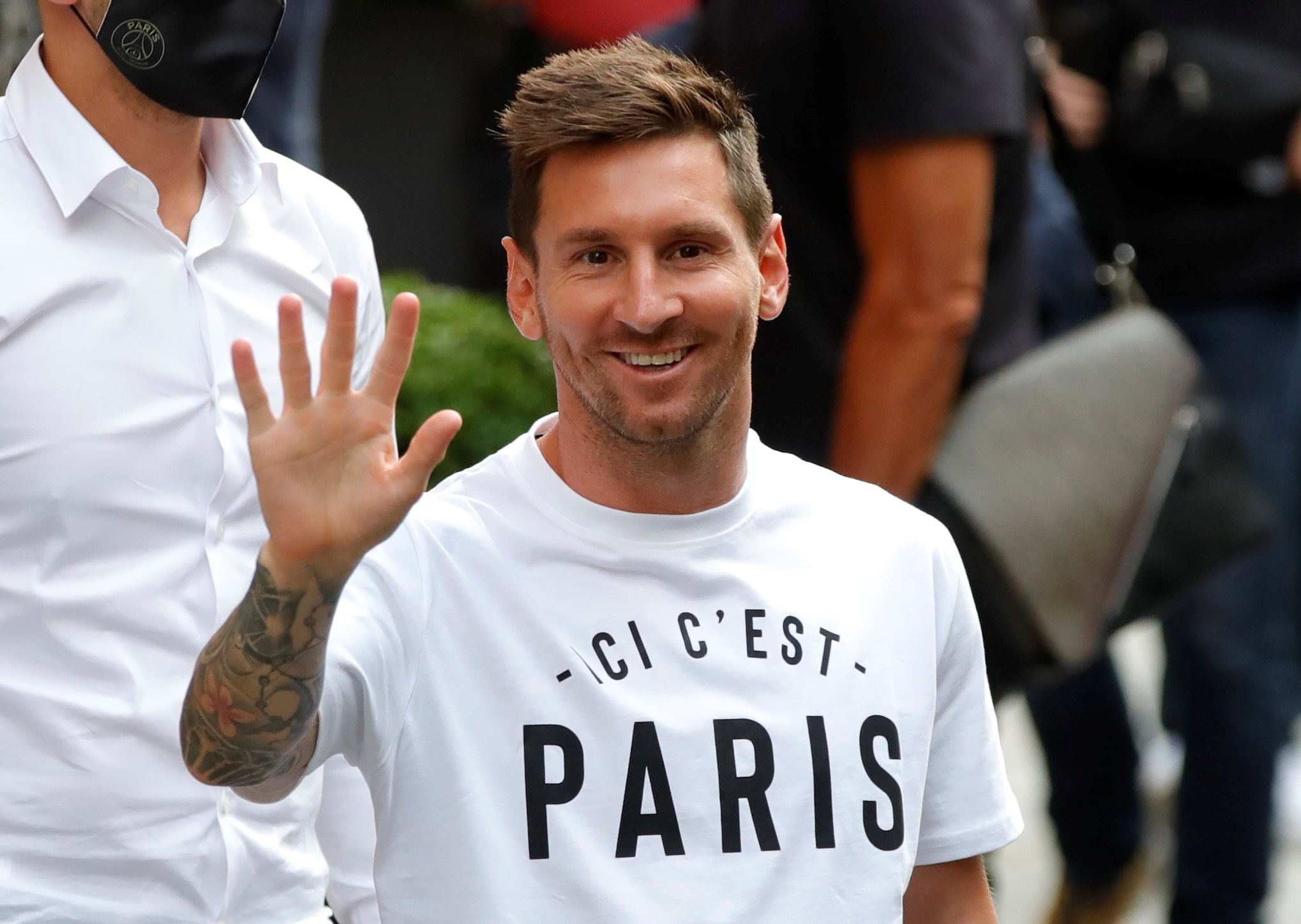 Lionel Messi'nin PSG'de ne kadar kazanacağı açıklandı