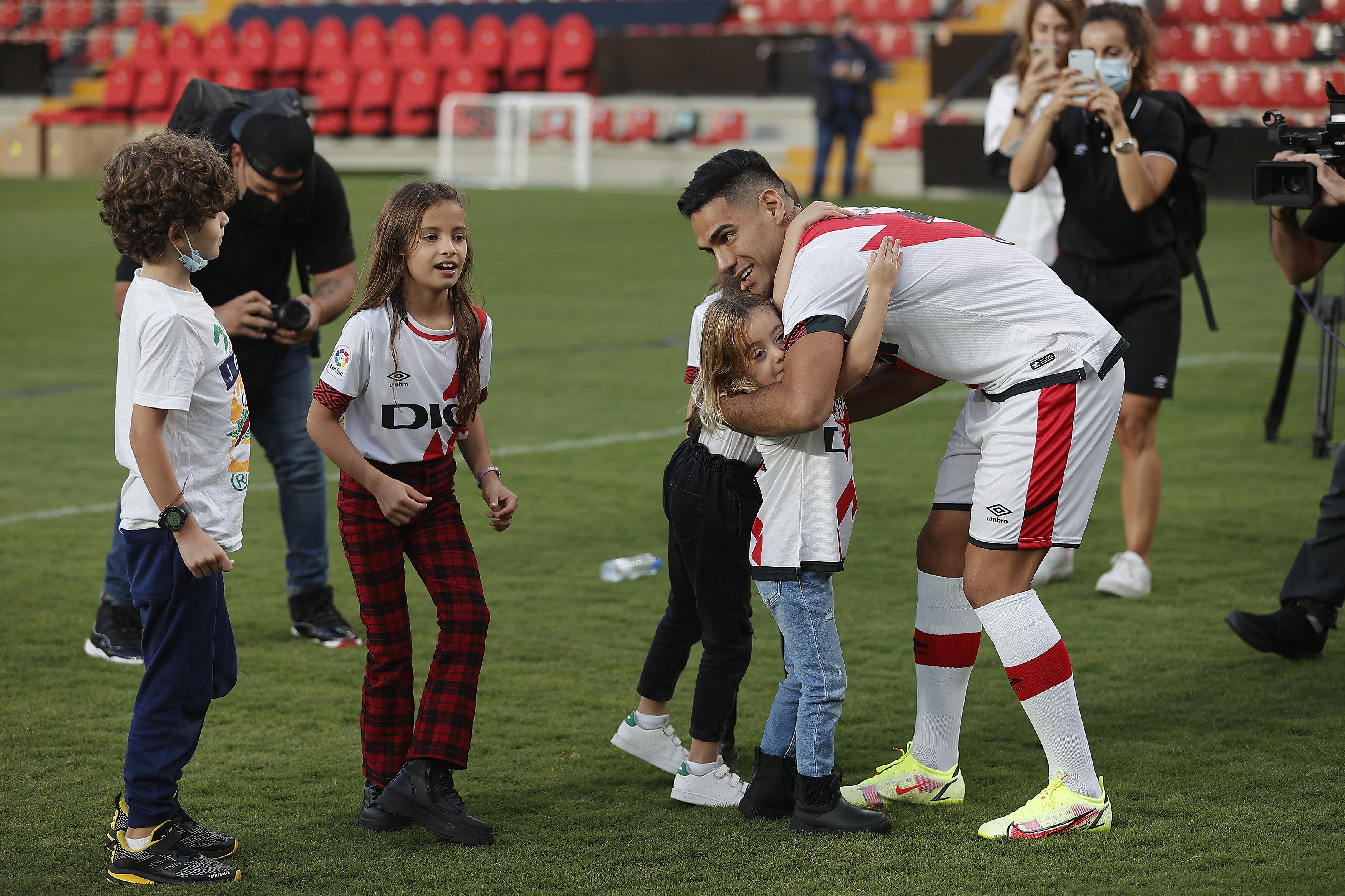 Falcao, yeni takımı Rayo Vallecano'daki ilk maçını golle taçlandırdı